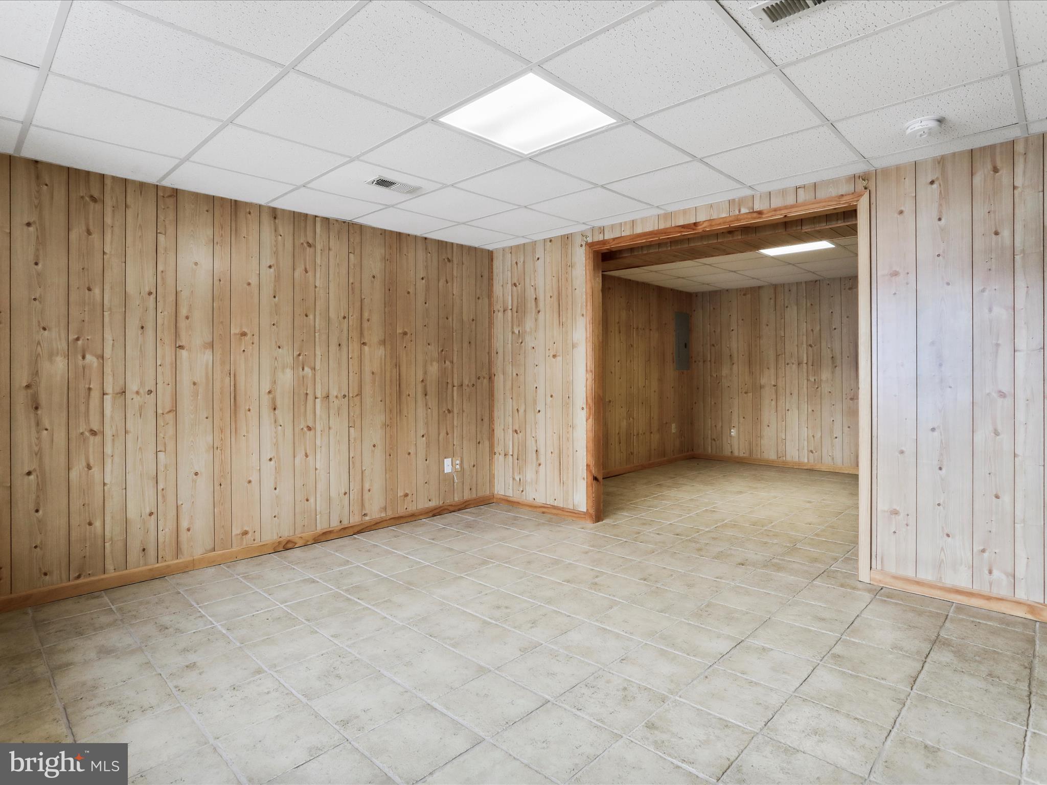 FRIENDSHIP - Residential