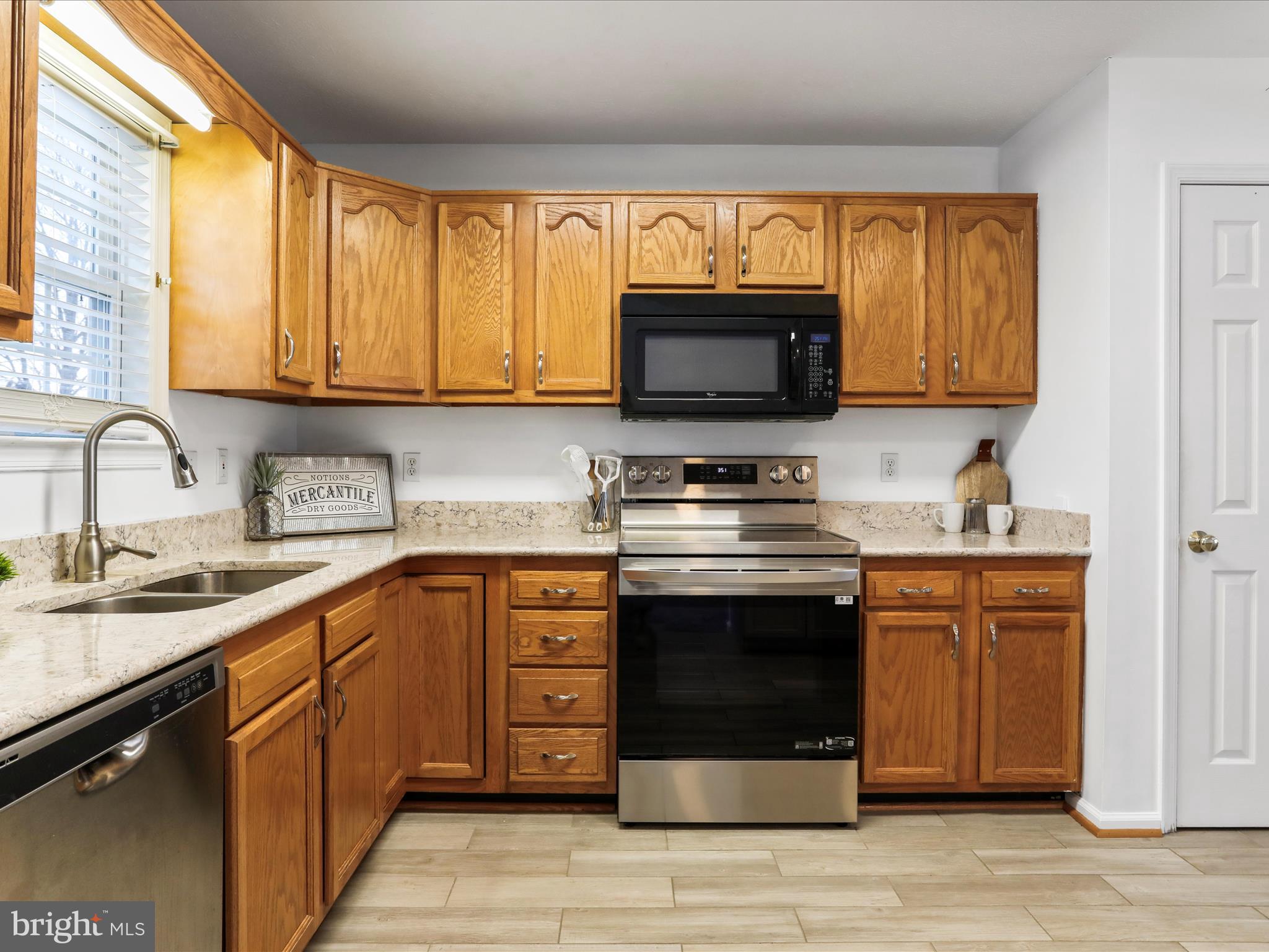 FRIENDSHIP - Residential