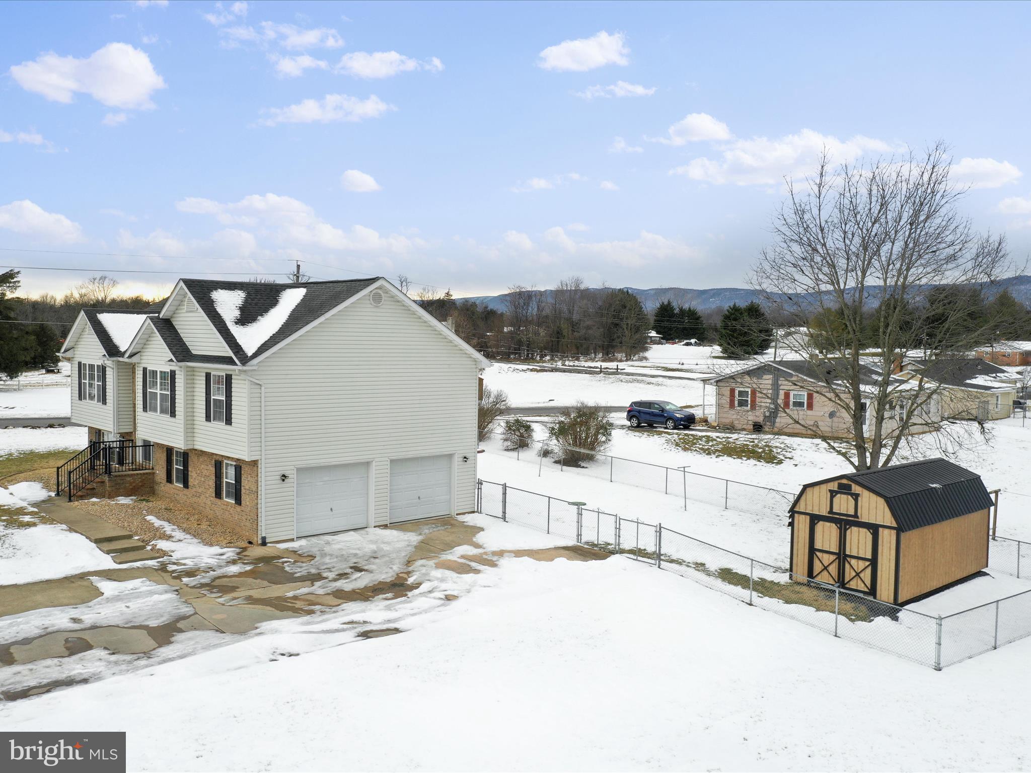 FRIENDSHIP - Residential