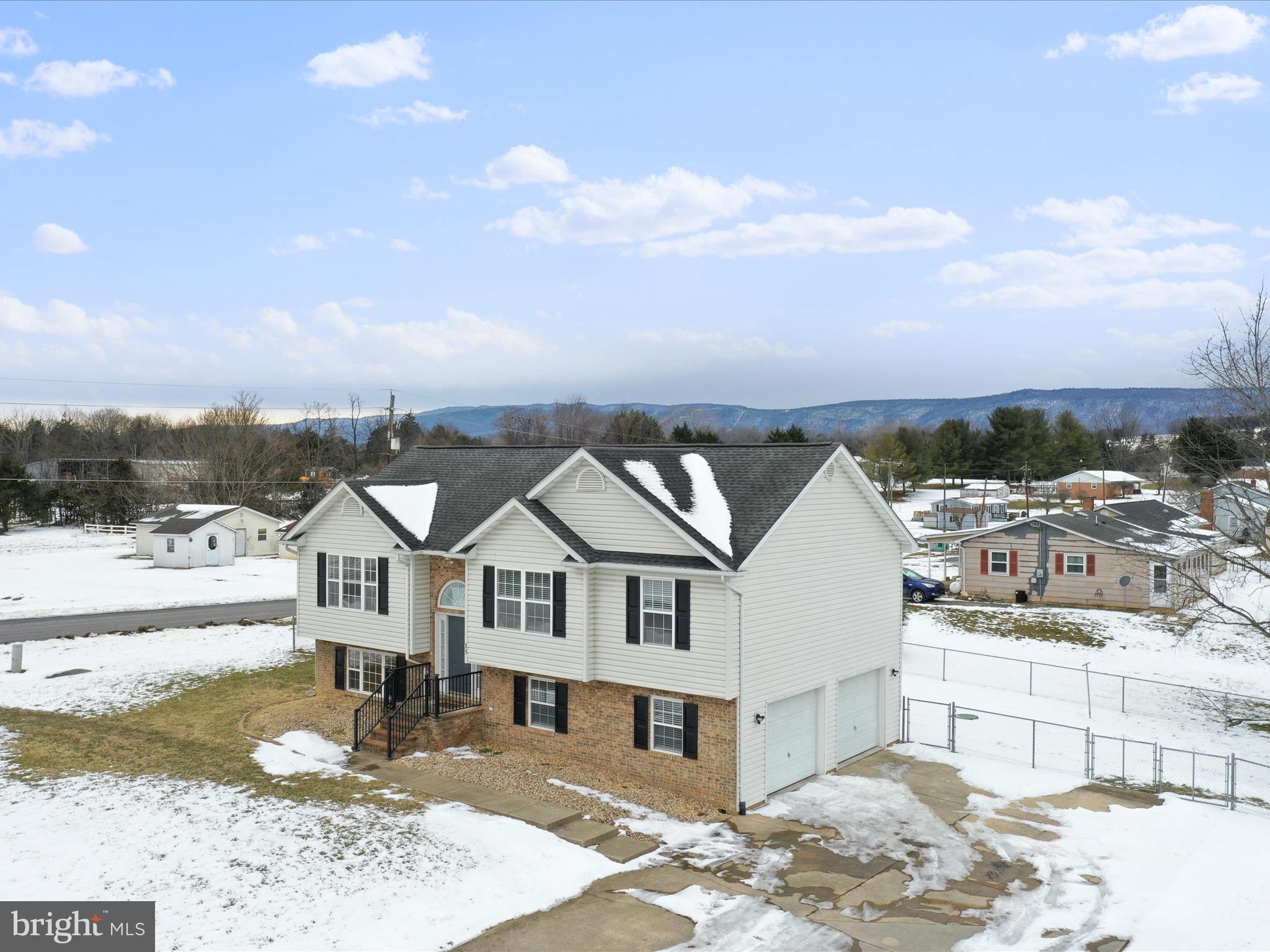 FRIENDSHIP - Residential