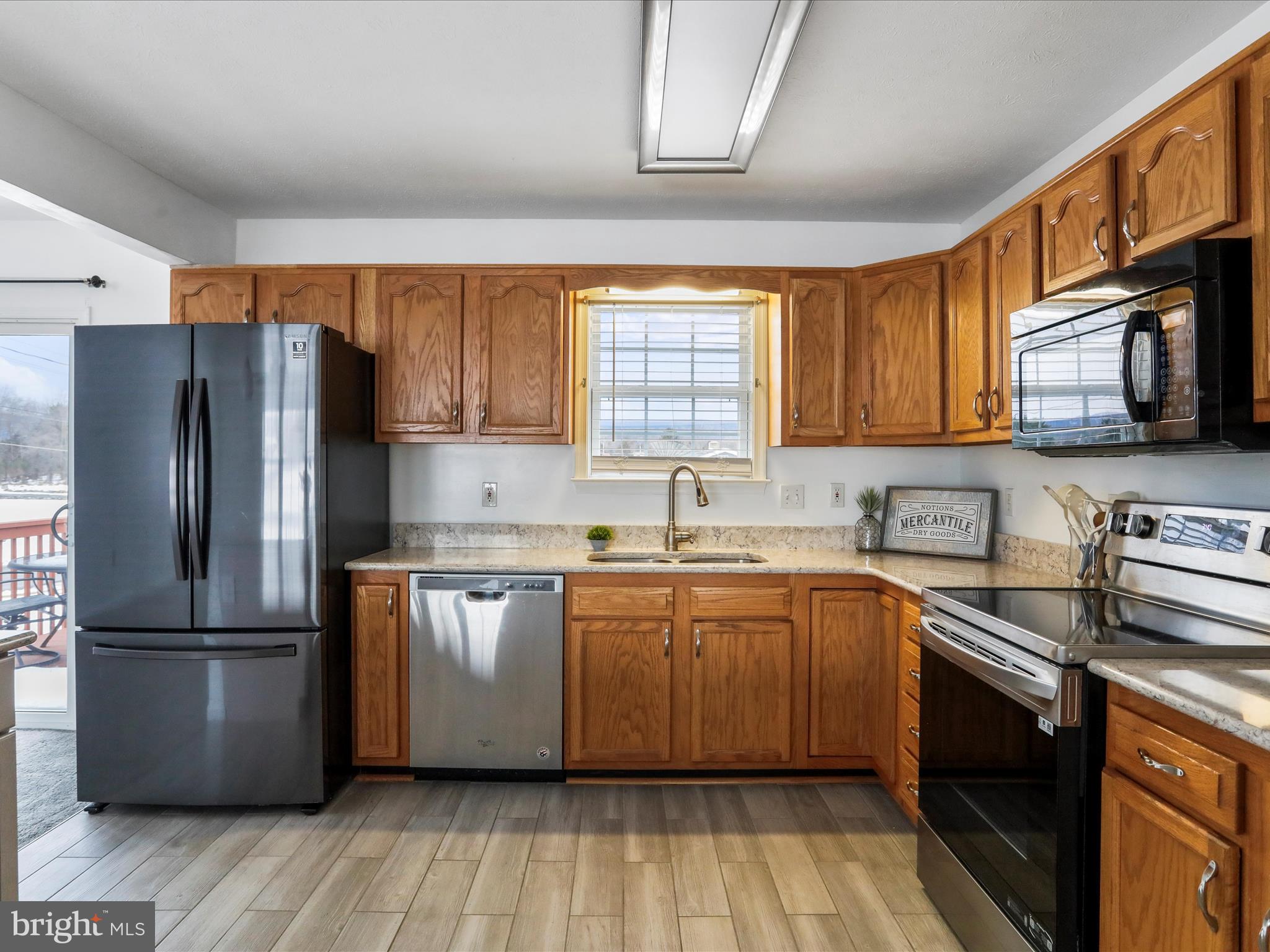 FRIENDSHIP - Residential