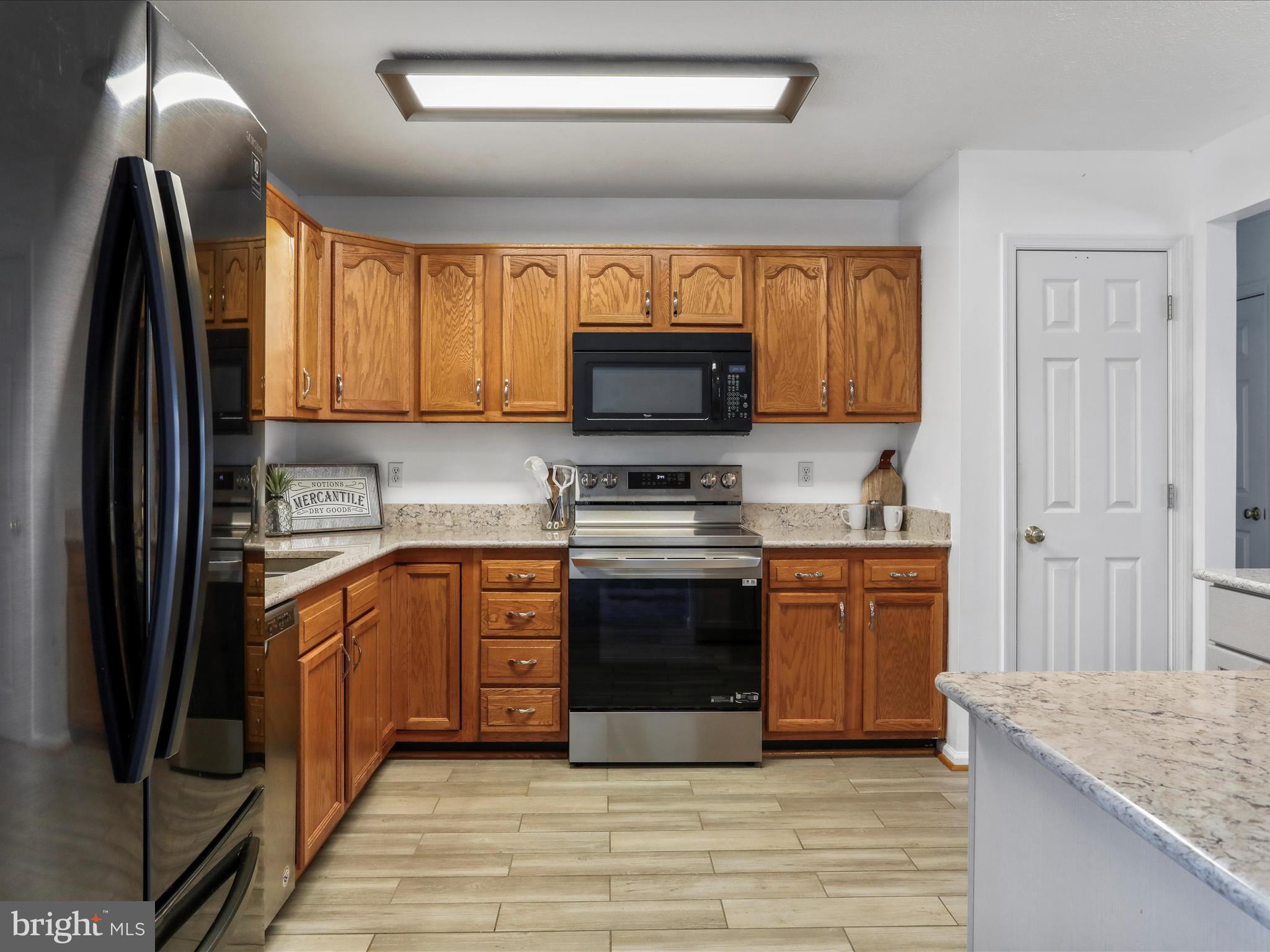 FRIENDSHIP - Residential