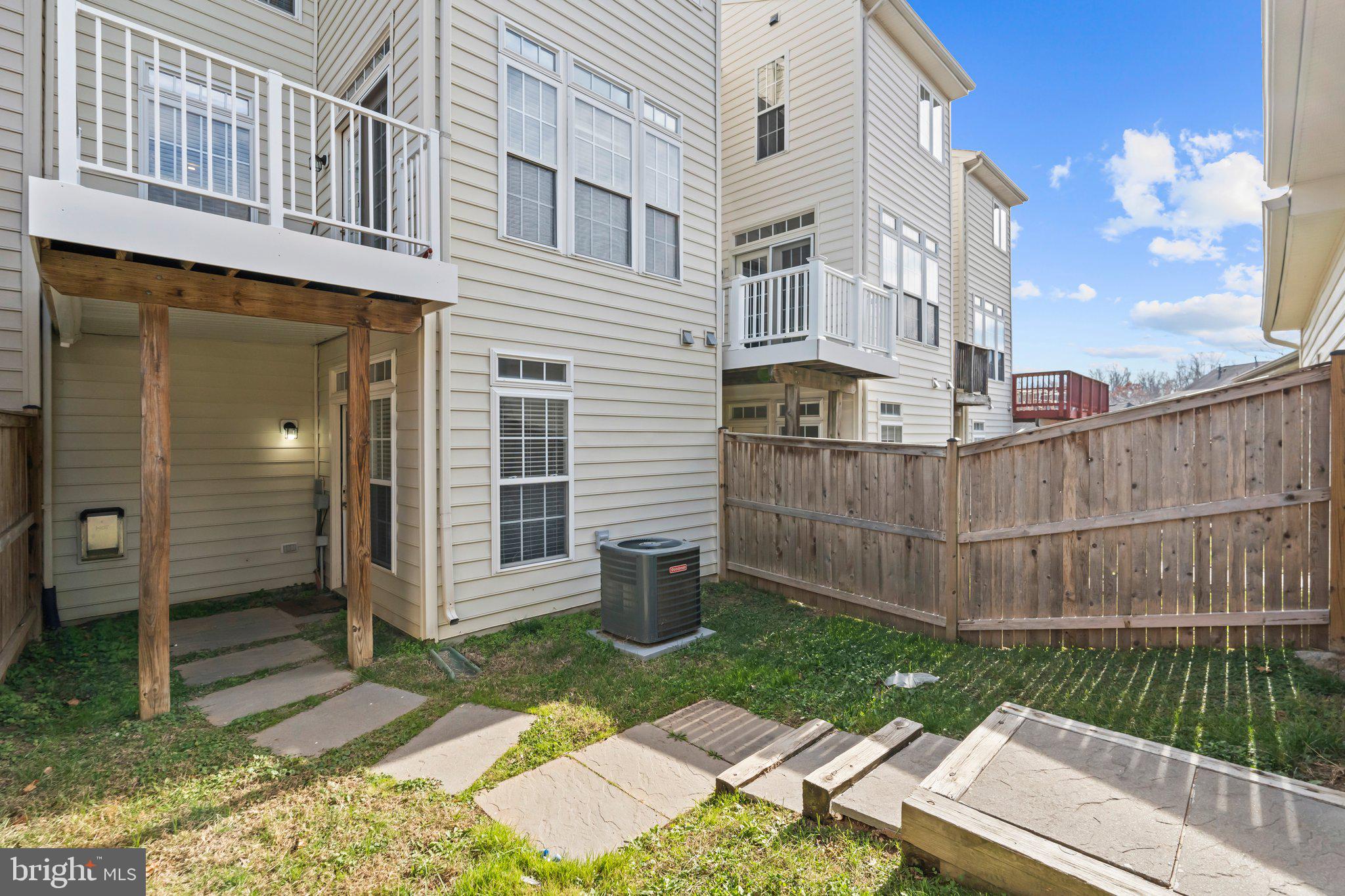 PORT POTOMAC - Residential