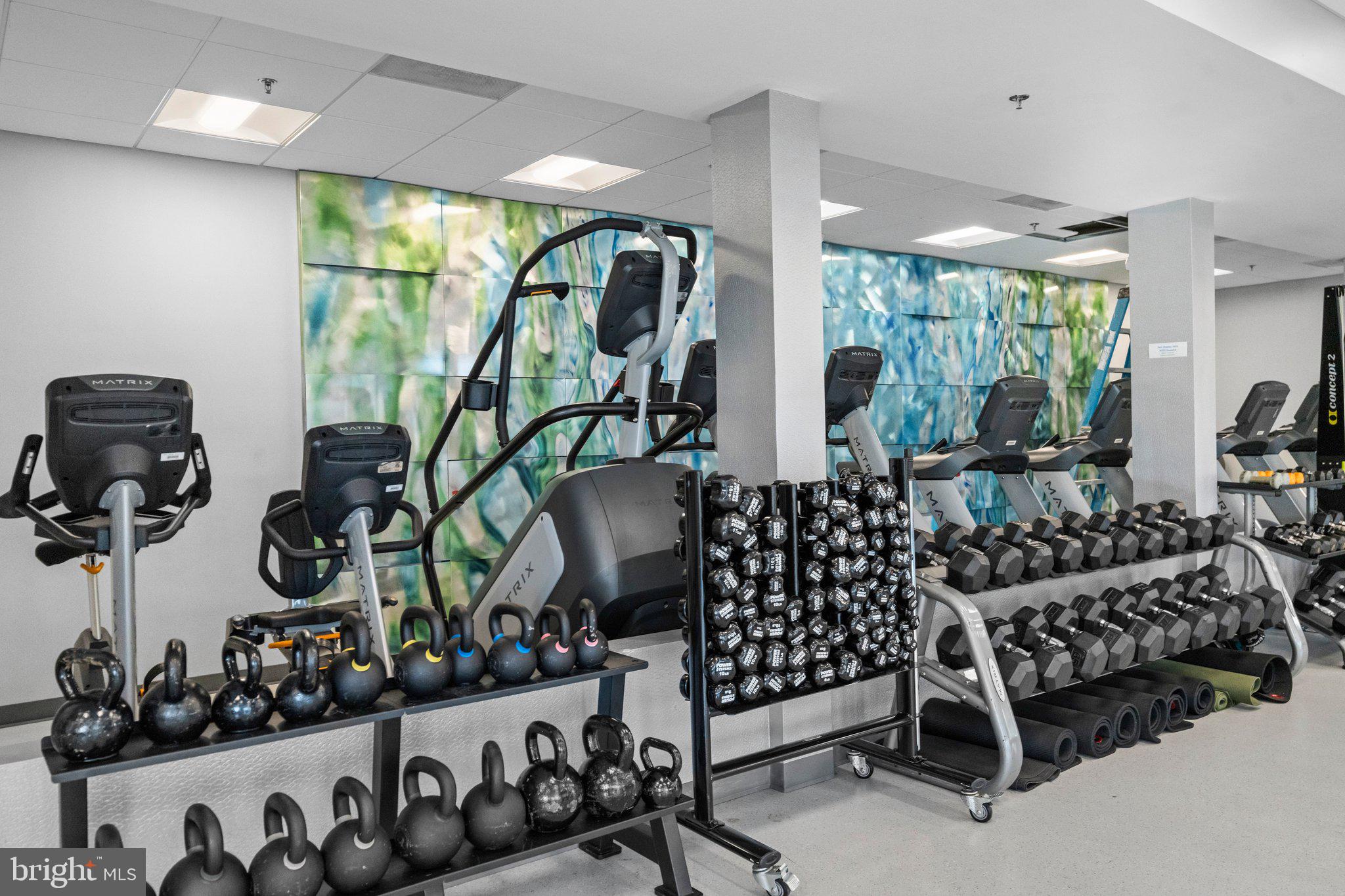 PORT POTOMAC - Residential