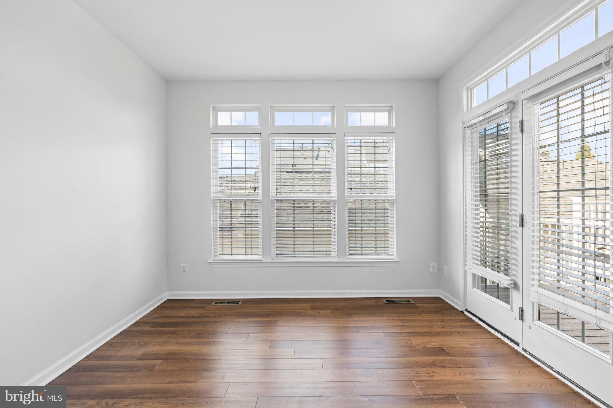 PORT POTOMAC - Residential