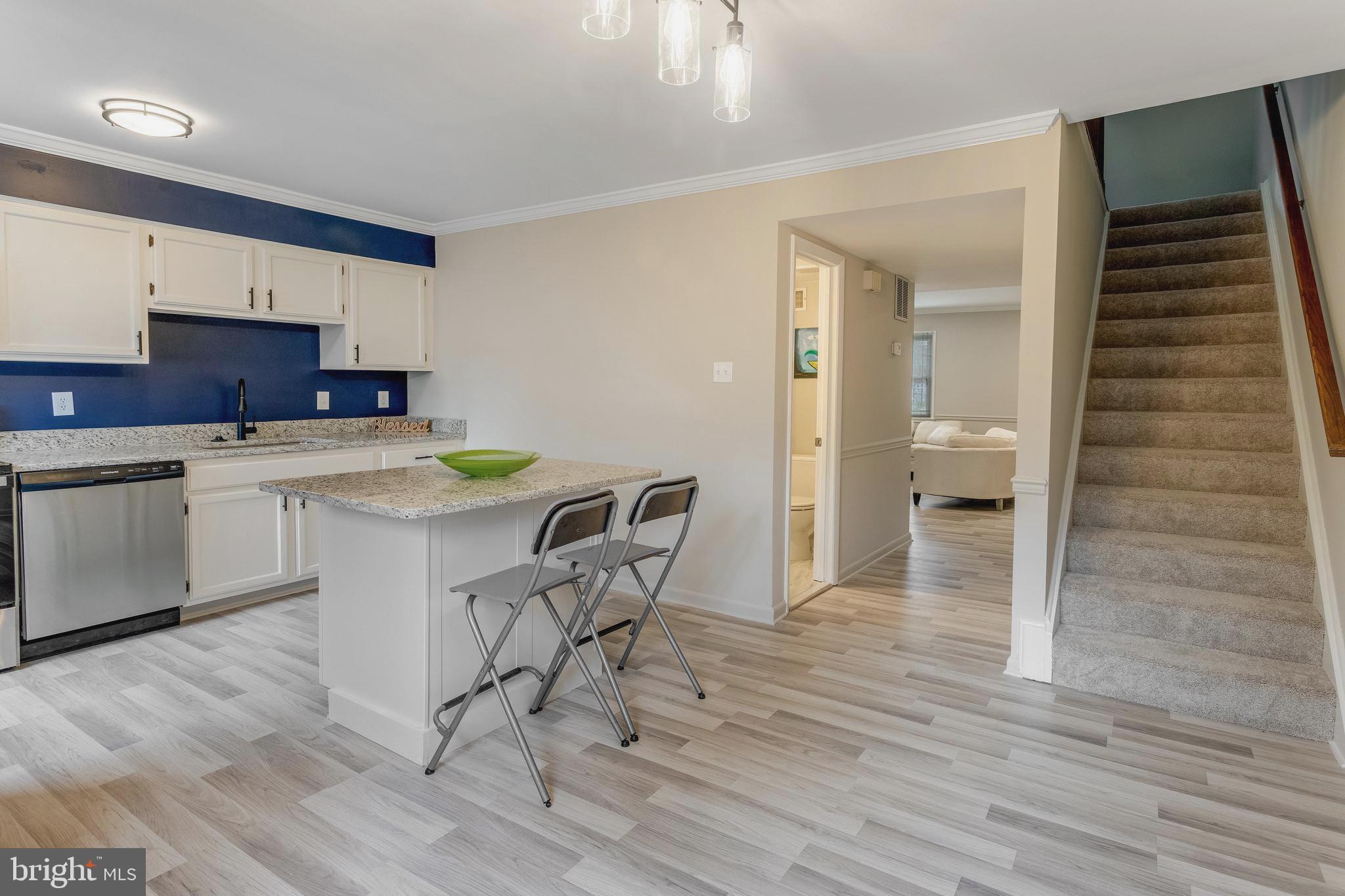 DALE CITY - Residential