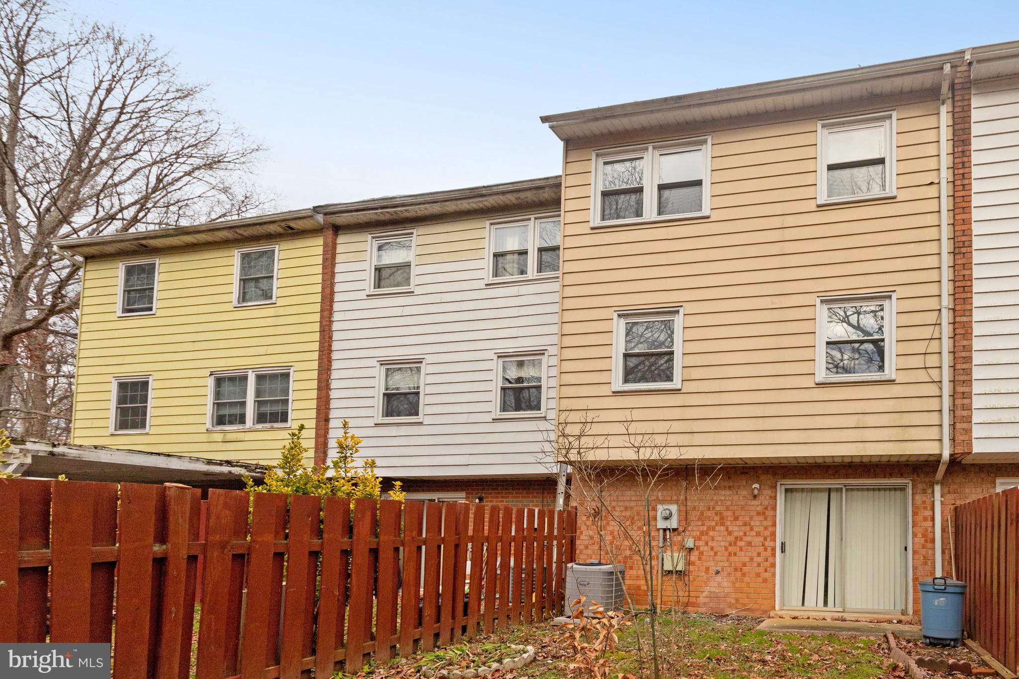 DALE CITY - Residential