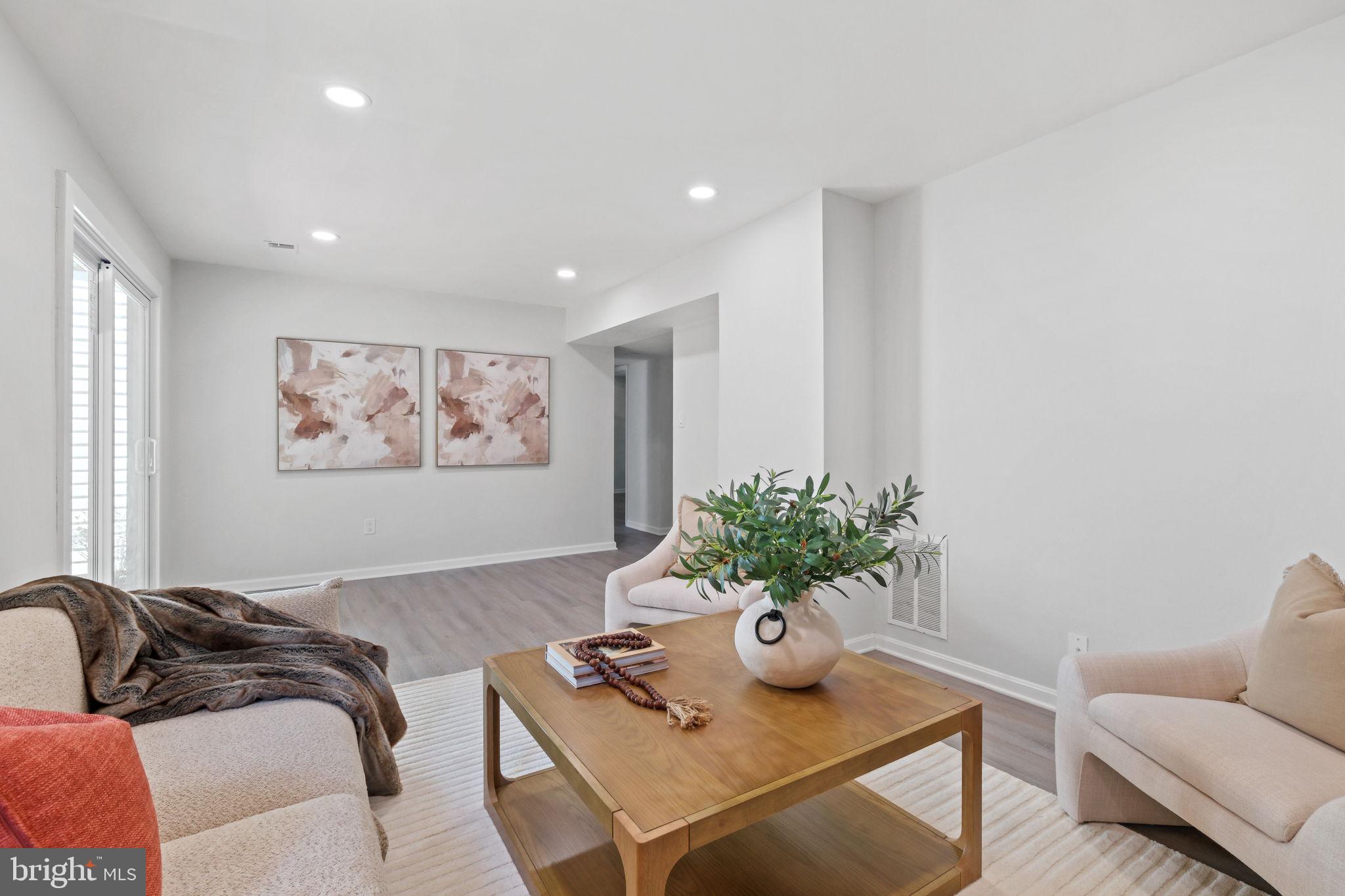 SADDLEBROOK - Residential