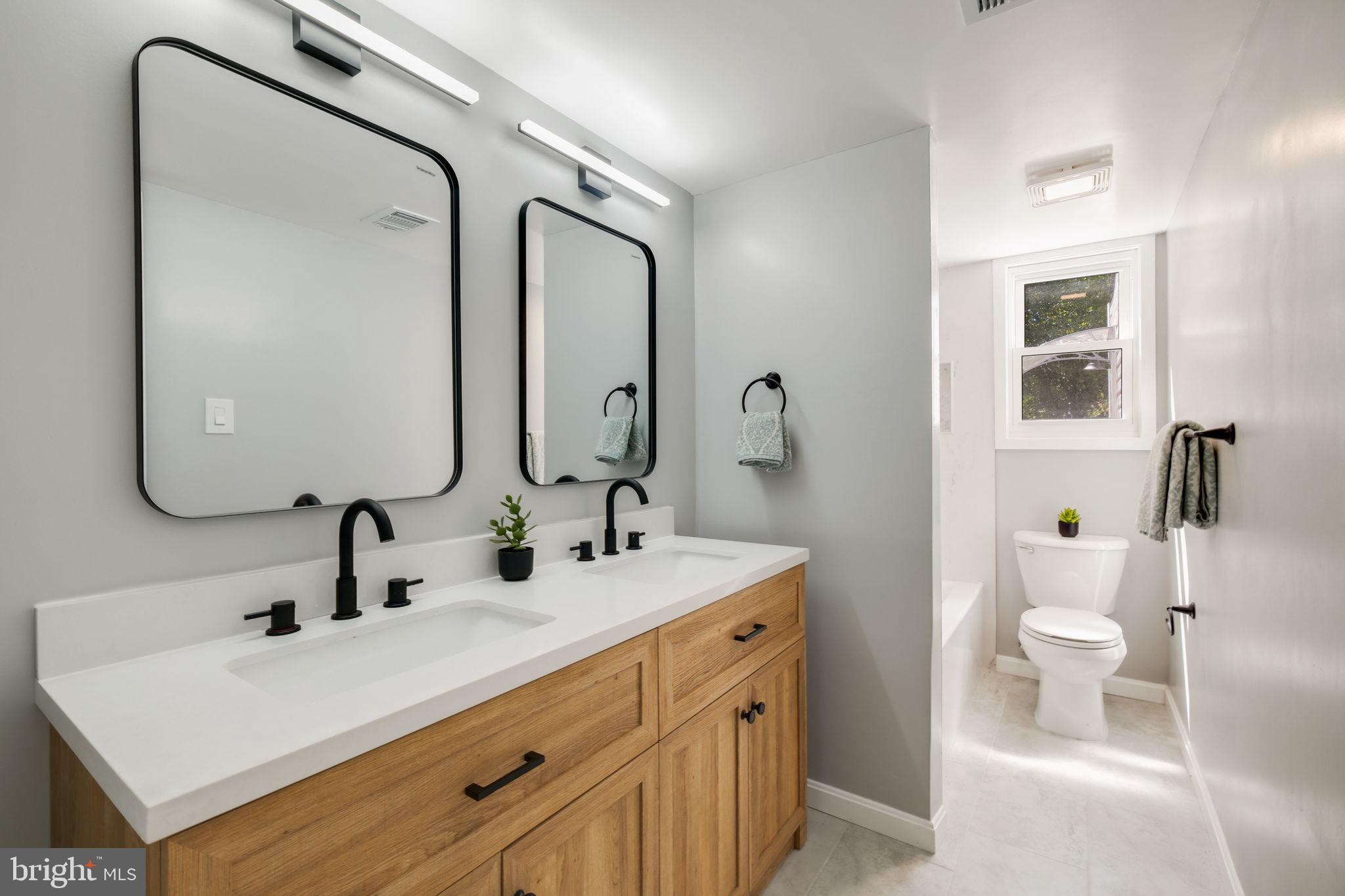 SADDLEBROOK - Residential