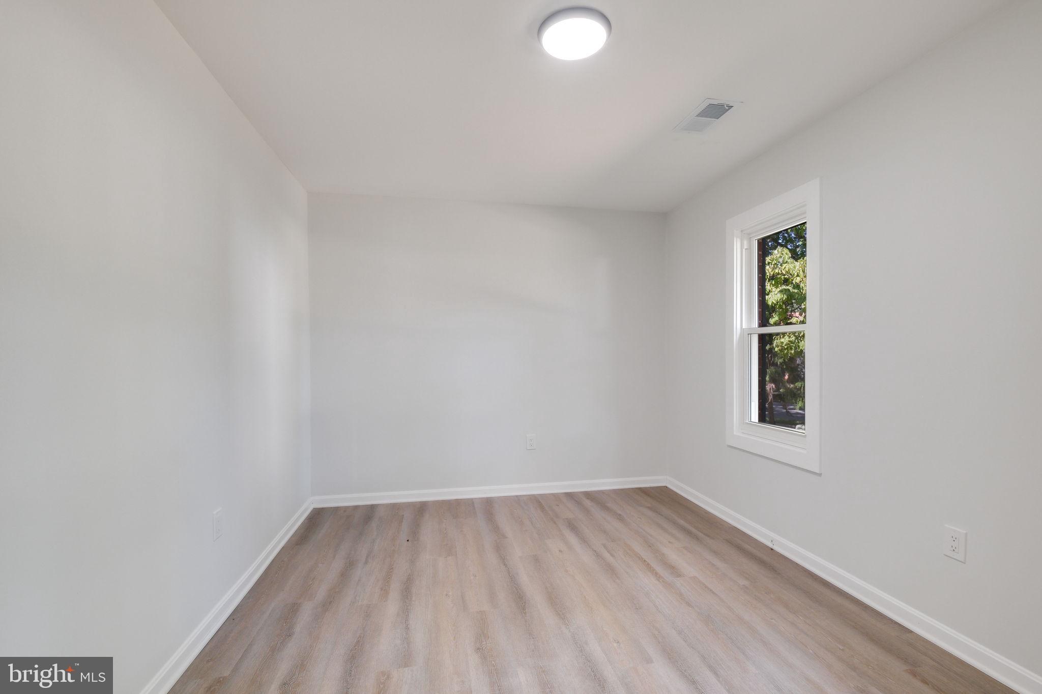 SADDLEBROOK - Residential