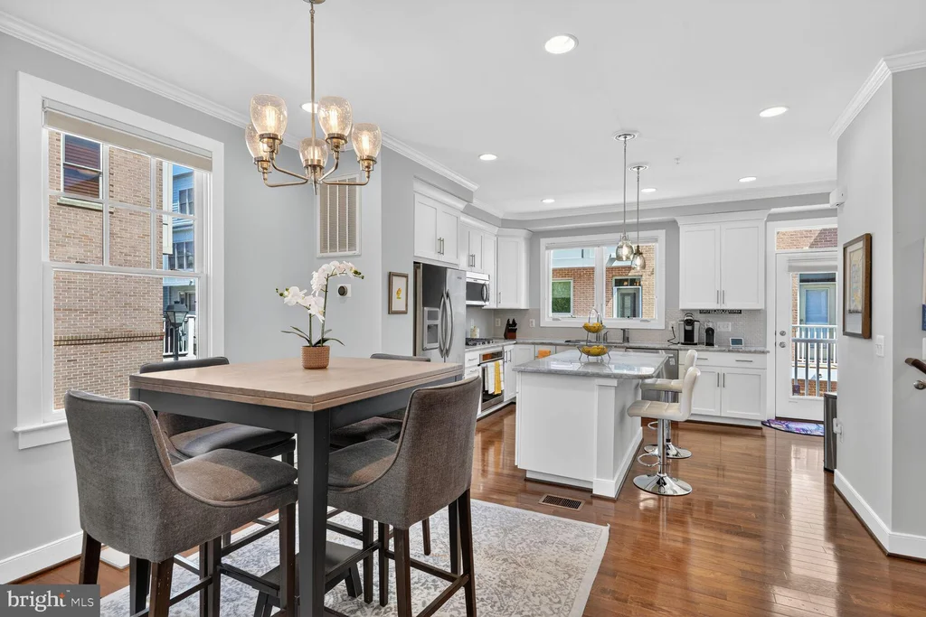 Additional image 10 of 917 Parker Gray School Way, Alexandria, VA 22314