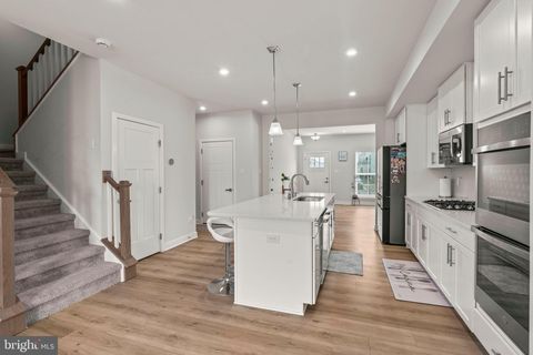 Tiny photo for 18 Rosemary, MOUNT LAUREL, NJ 08054 (MLS # NJBL2109874)