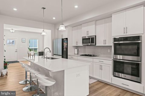 Tiny photo for 18 Rosemary, MOUNT LAUREL, NJ 08054 (MLS # NJBL2109874)