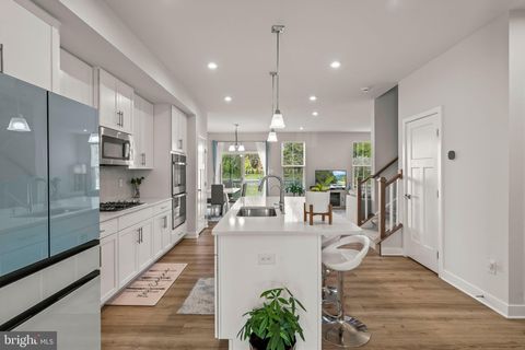 Tiny photo for 18 Rosemary, MOUNT LAUREL, NJ 08054 (MLS # NJBL2109874)