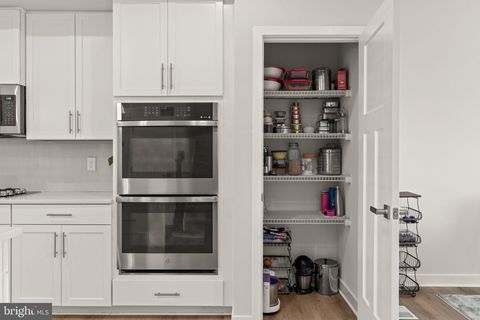 Tiny photo for 18 Rosemary, MOUNT LAUREL, NJ 08054 (MLS # NJBL2109874)