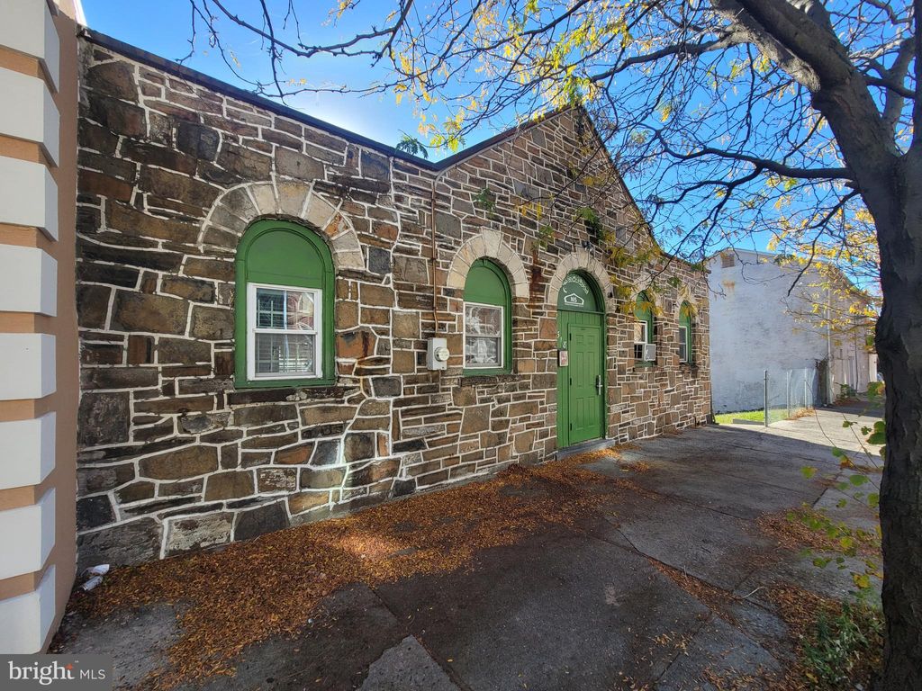 Photo of 518 Green Street, NORRISTOWN, PA 19401 (MLS # PAMC2159718)