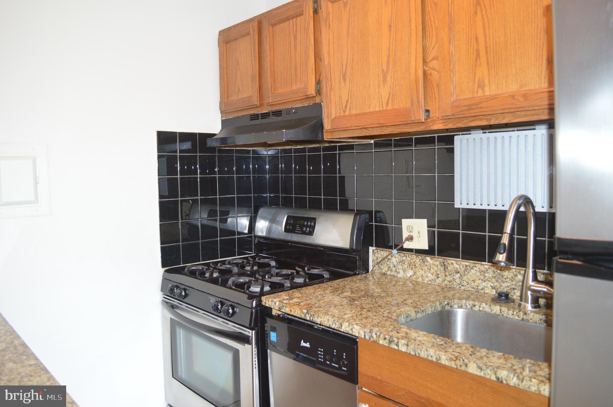 OCCOQUAN RIDGE CONDO - Residential Lease