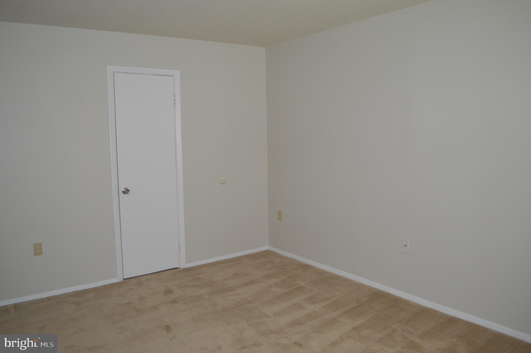 OCCOQUAN RIDGE CONDO - Residential Lease