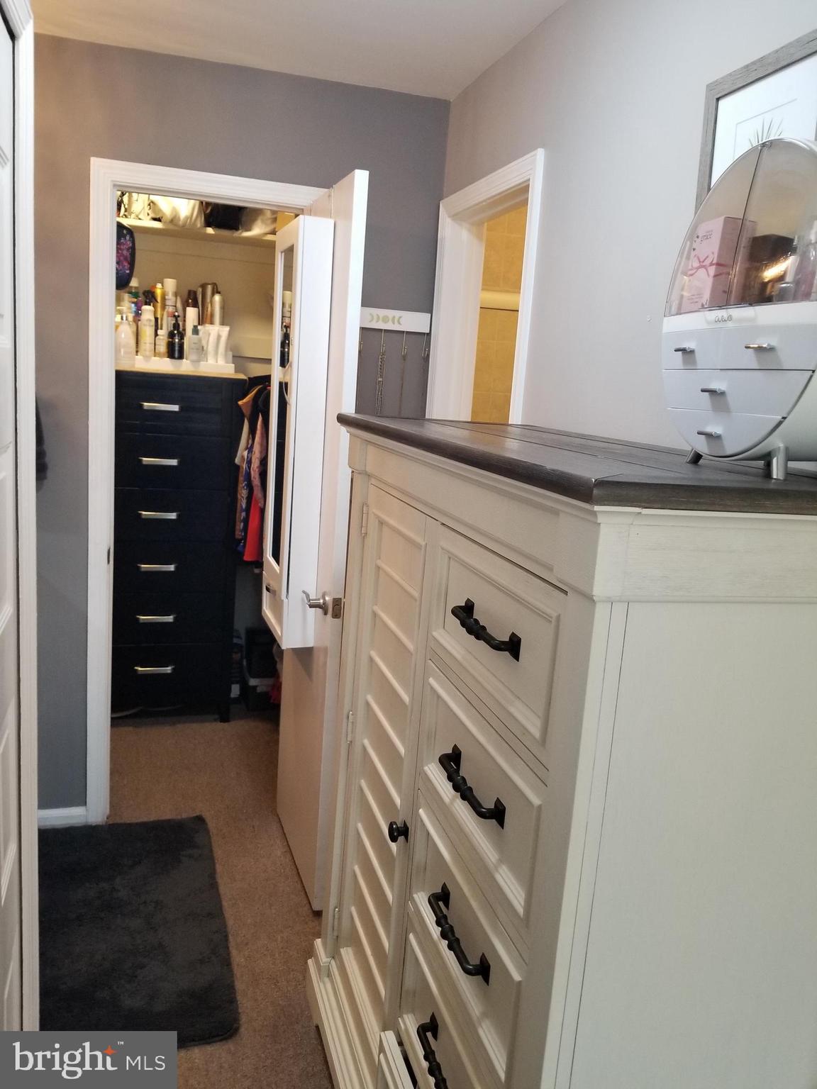 RUNNING BROOK - Residential