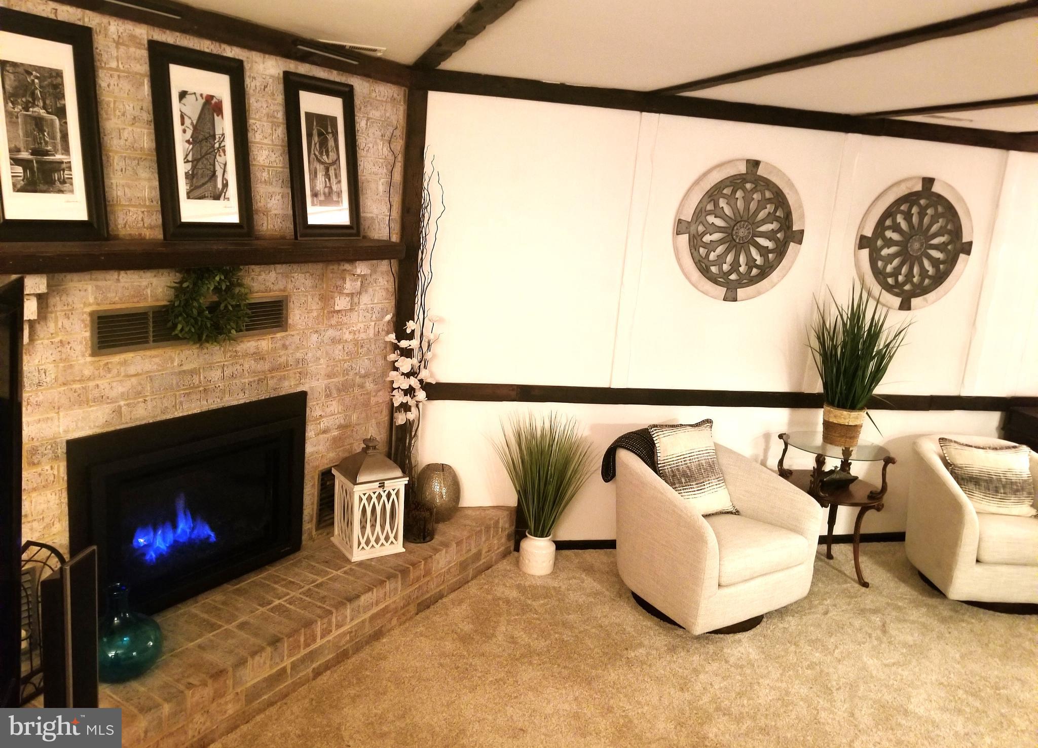 RUNNING BROOK - Residential