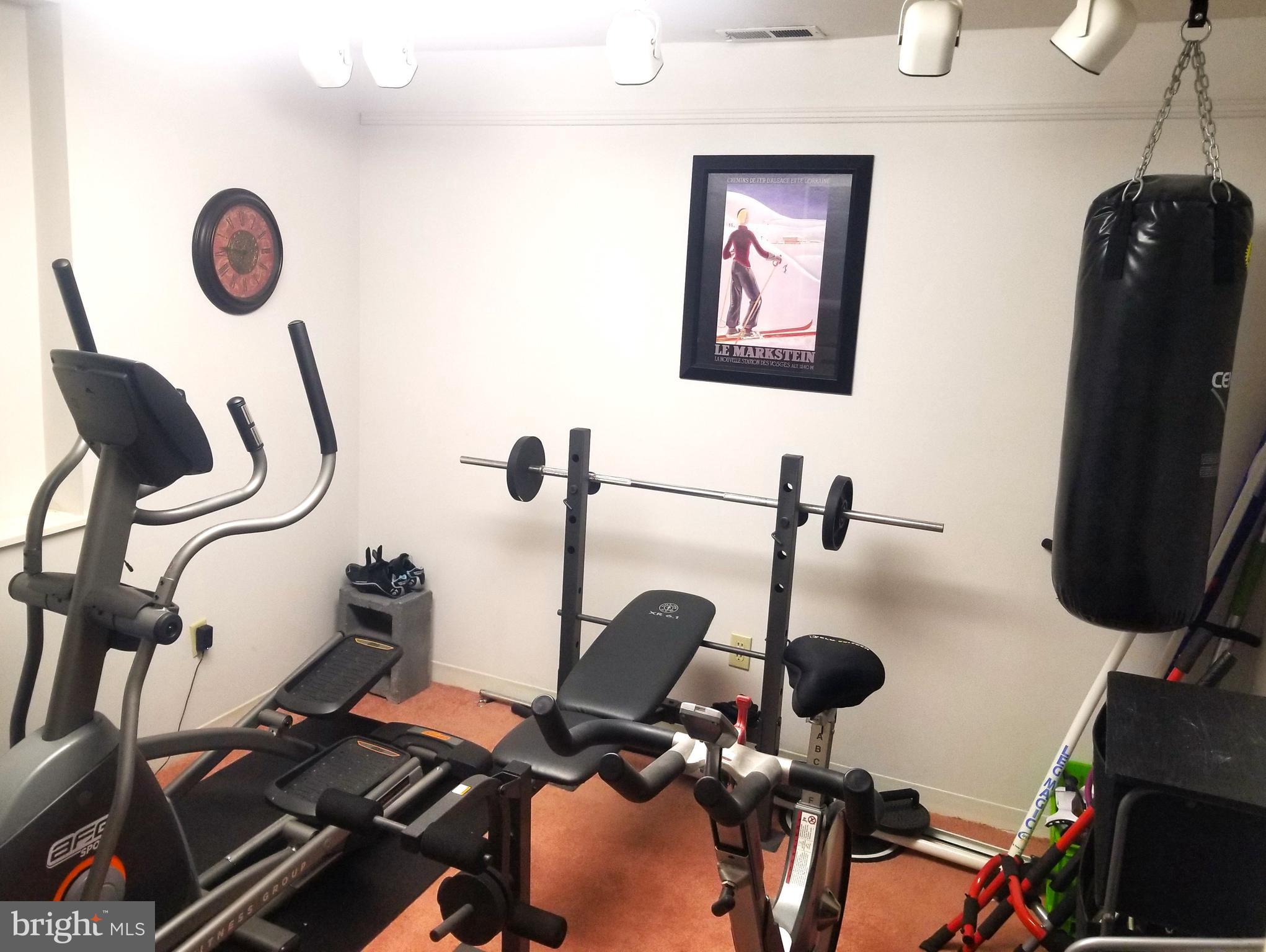 RUNNING BROOK - Residential