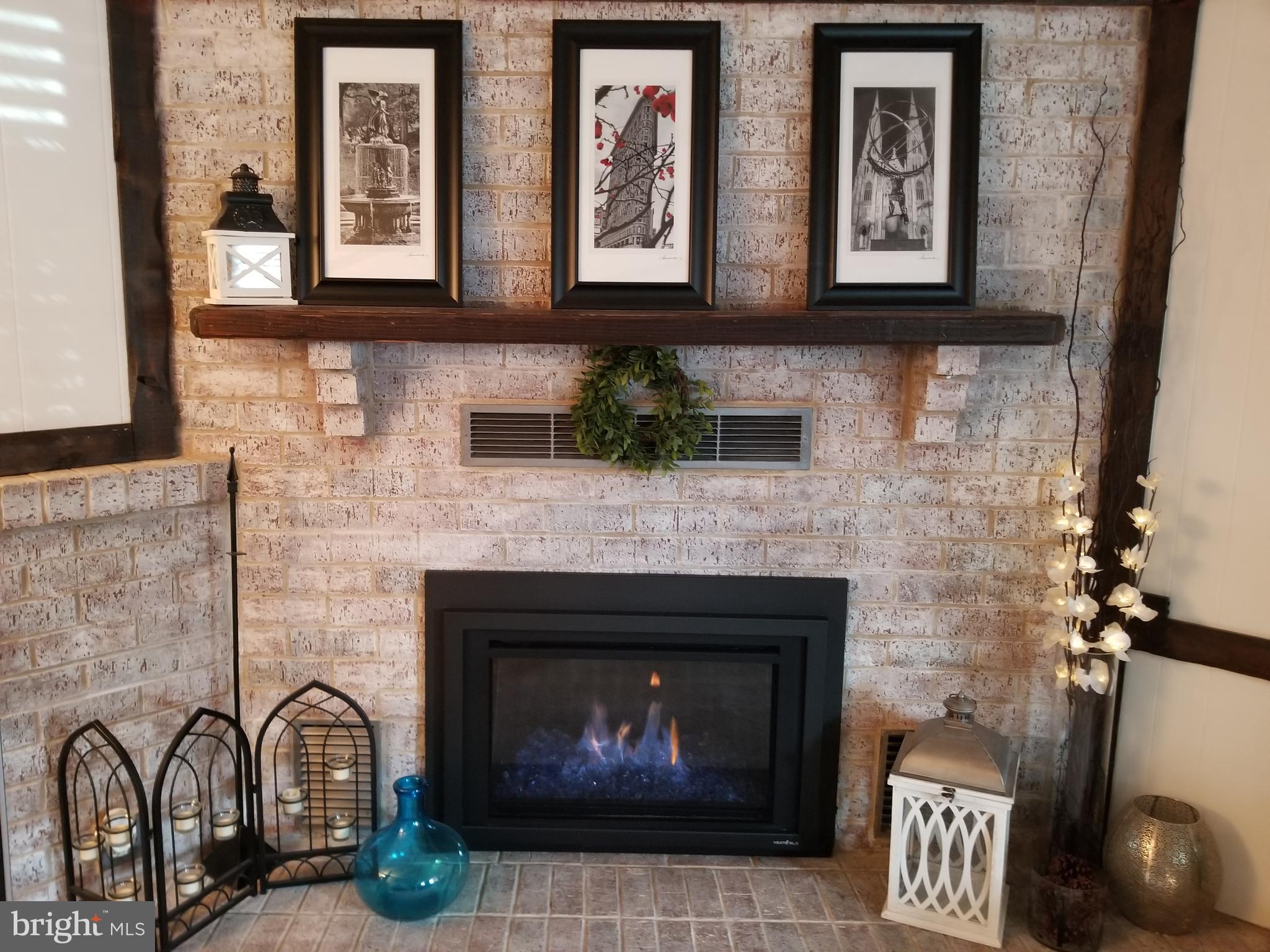 RUNNING BROOK - Residential