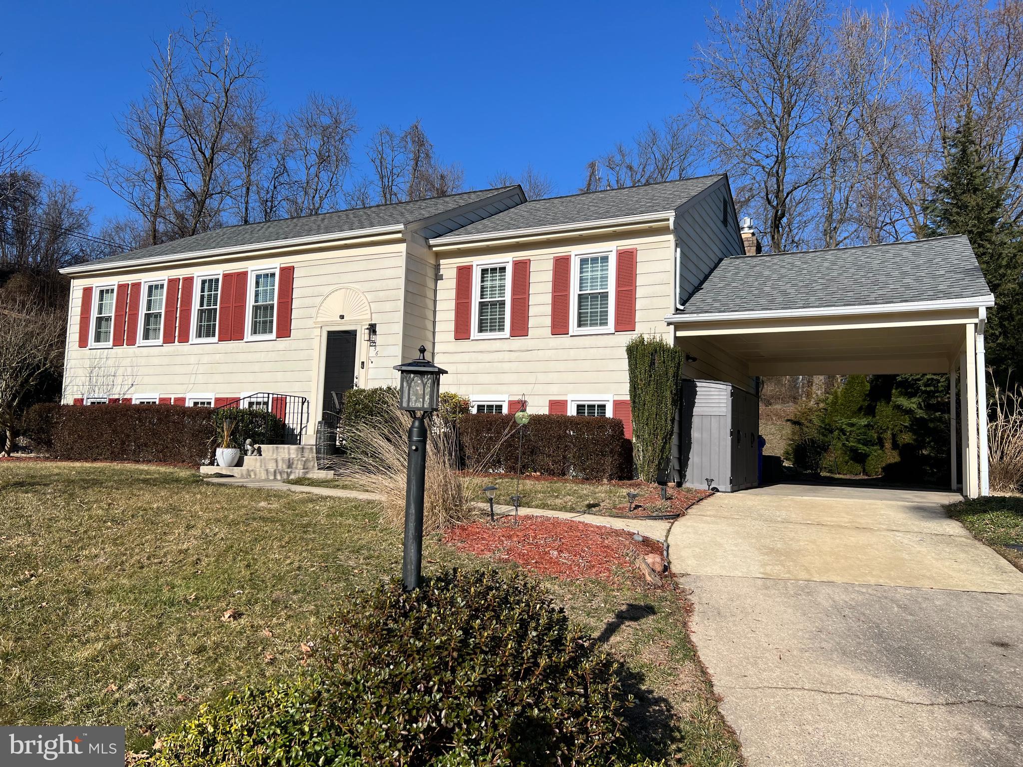 RUNNING BROOK - Residential