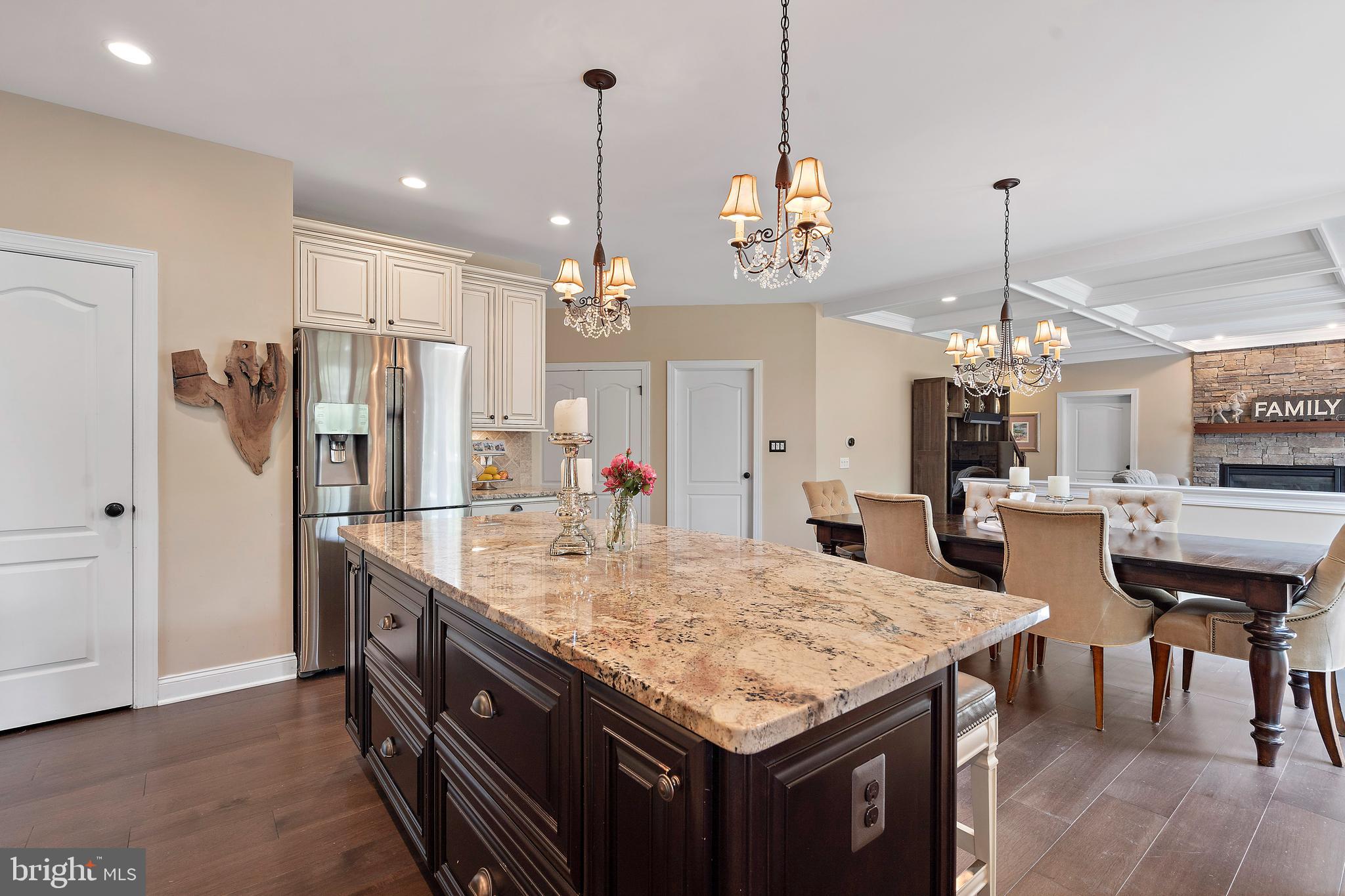 41517 DEER POINT COURT