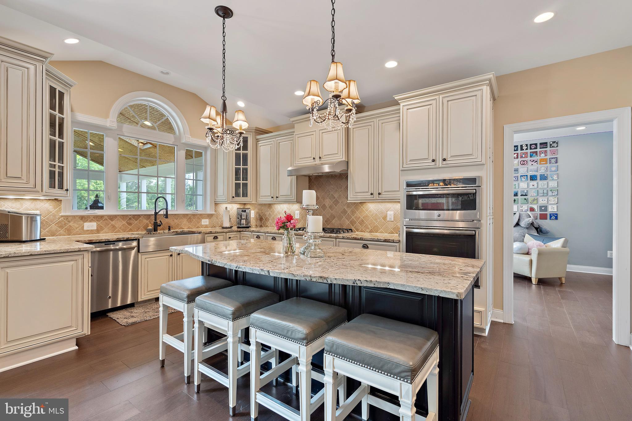 41517 DEER POINT COURT