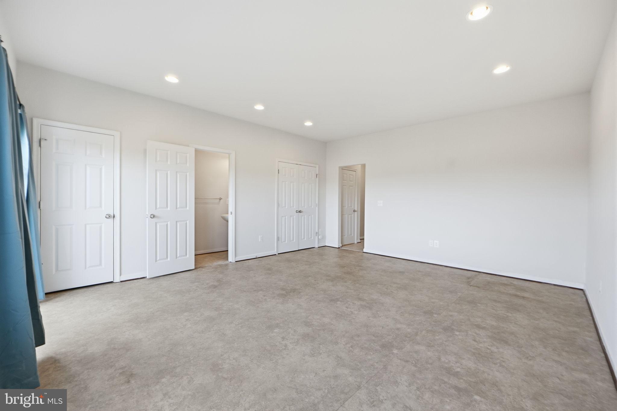 SNOWDEN BRIDGE - Residential