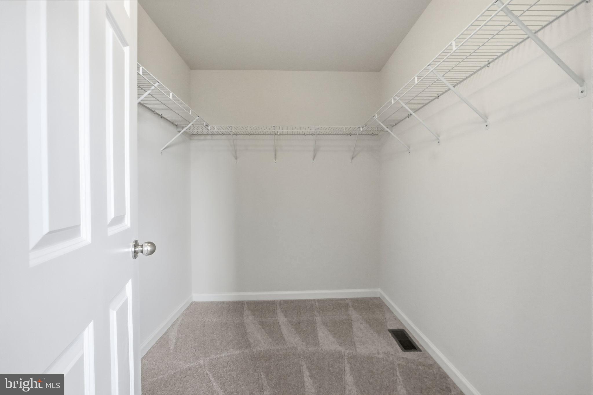 SNOWDEN BRIDGE - Residential