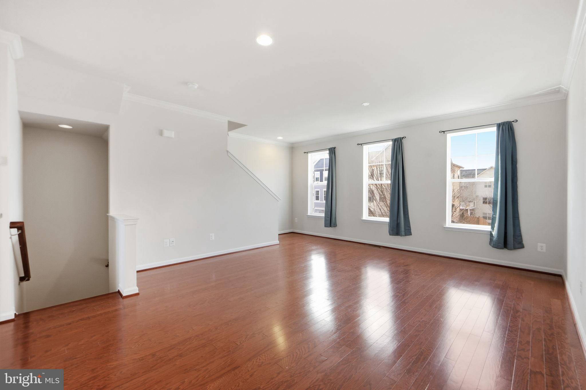 SNOWDEN BRIDGE - Residential