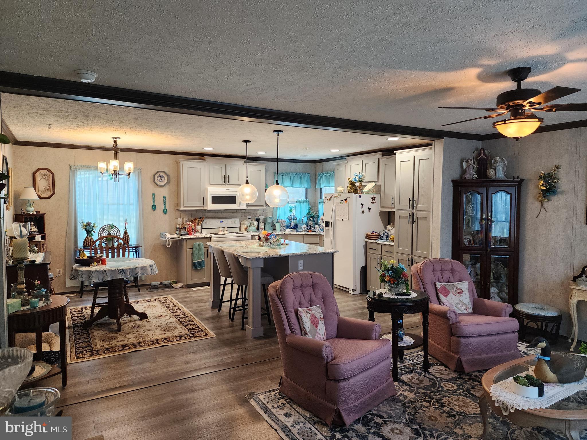 NORTH END - Residential