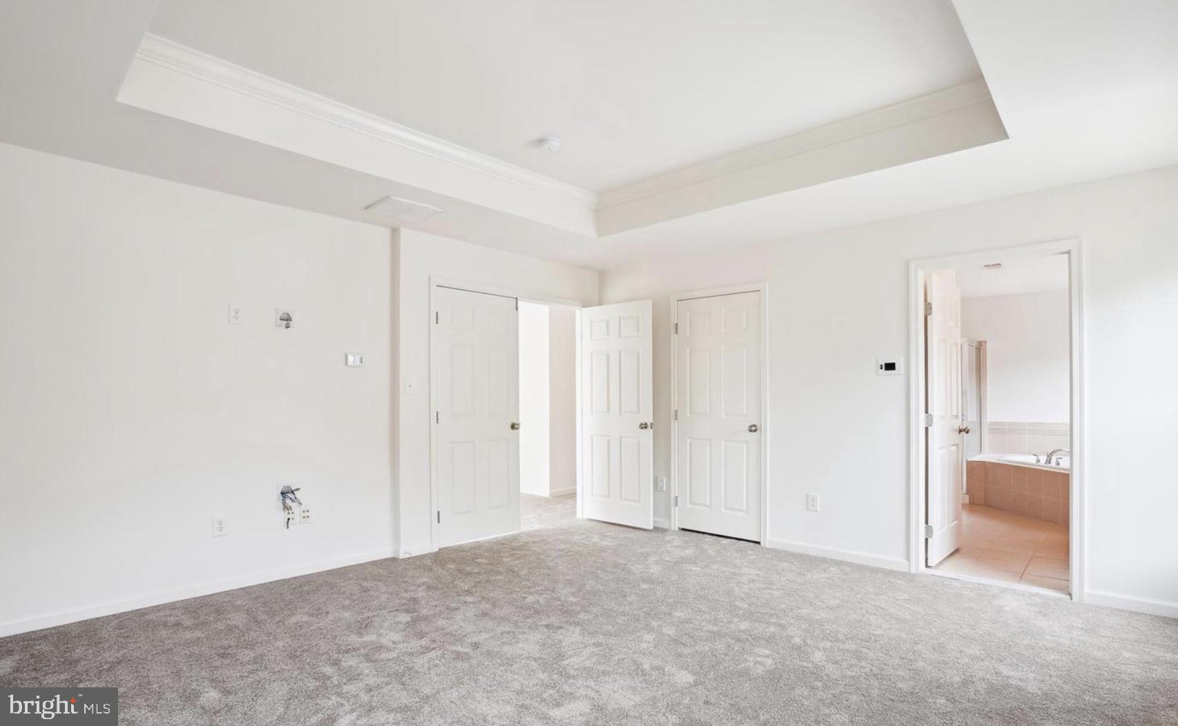 COVENTRY FARMS - Residential