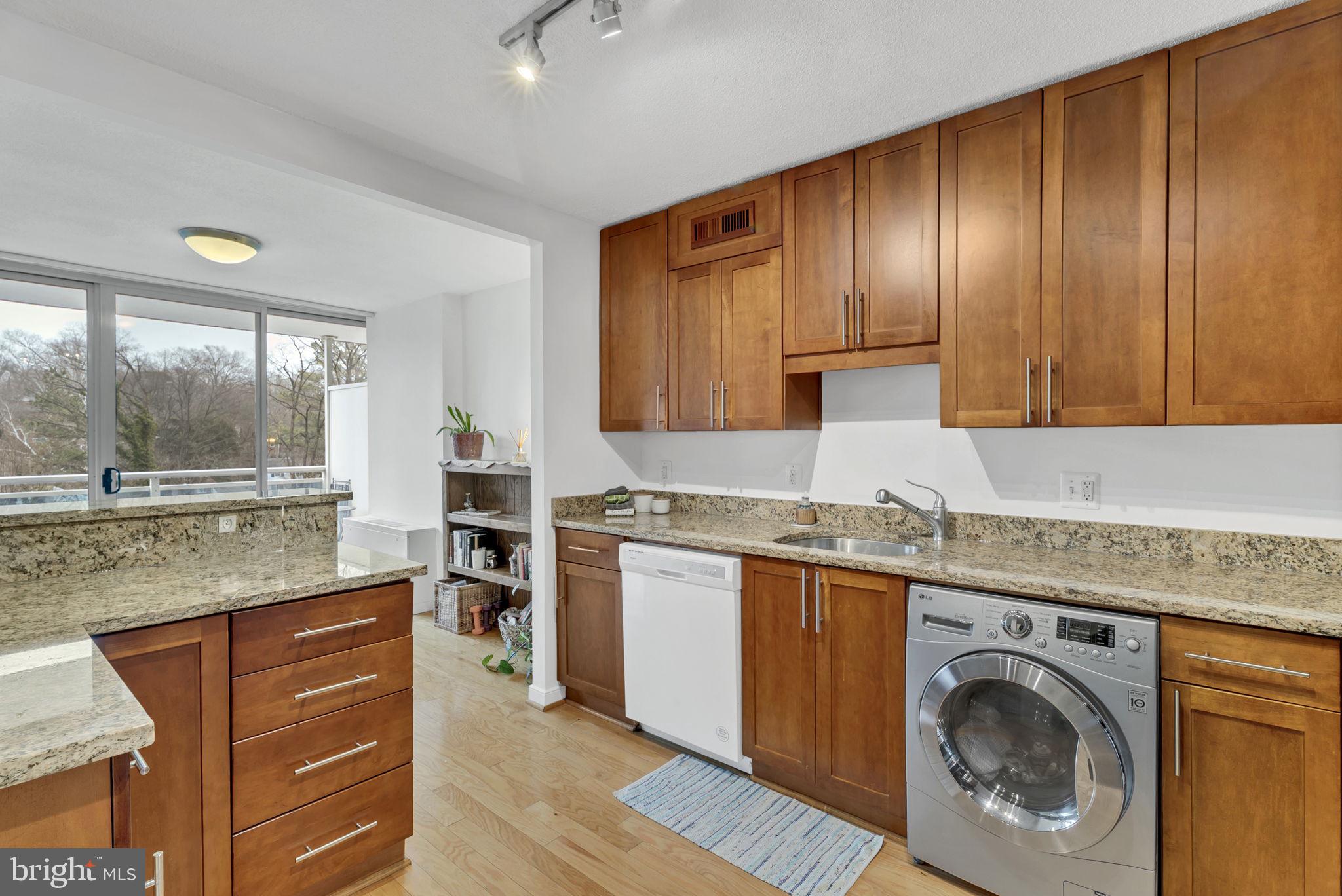 TAKOMA PARK - Residential