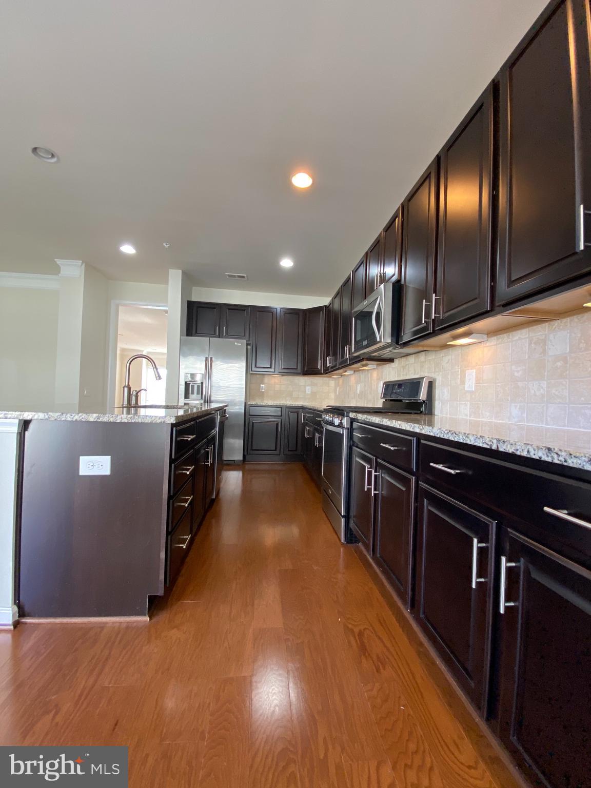 LOFTS AT METROWEST - Residential Lease