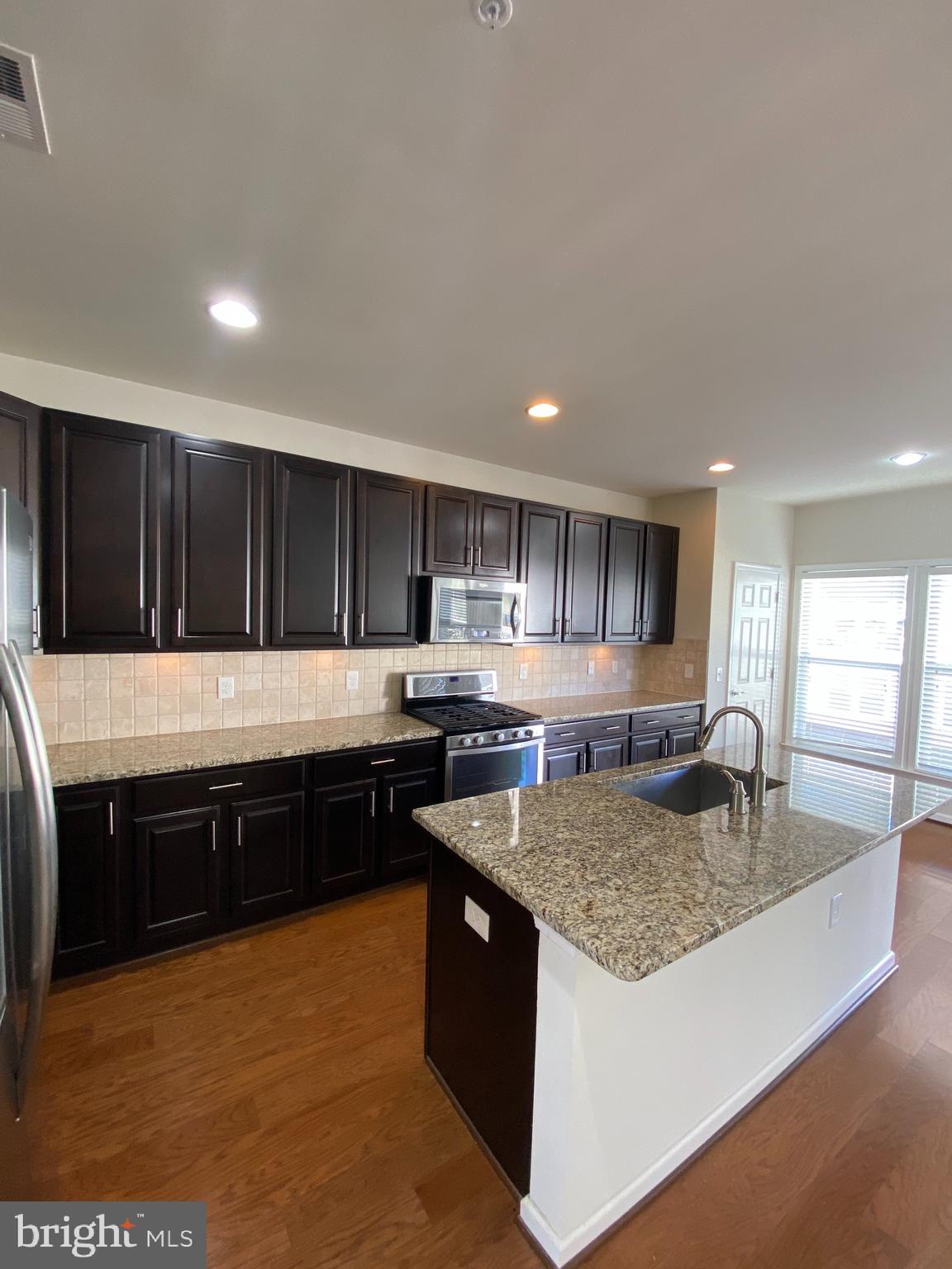 LOFTS AT METROWEST - Residential Lease