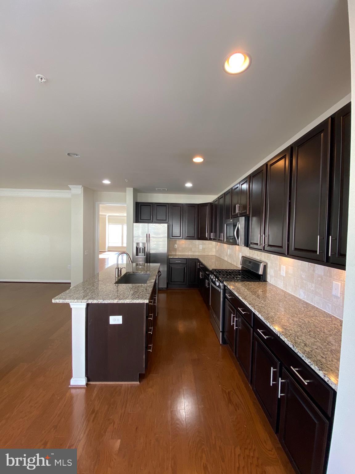 LOFTS AT METROWEST - Residential Lease