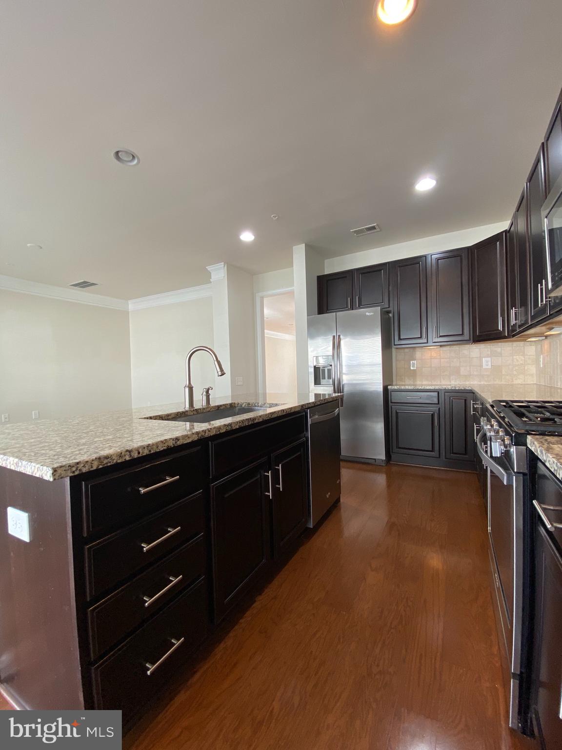 LOFTS AT METROWEST - Residential Lease