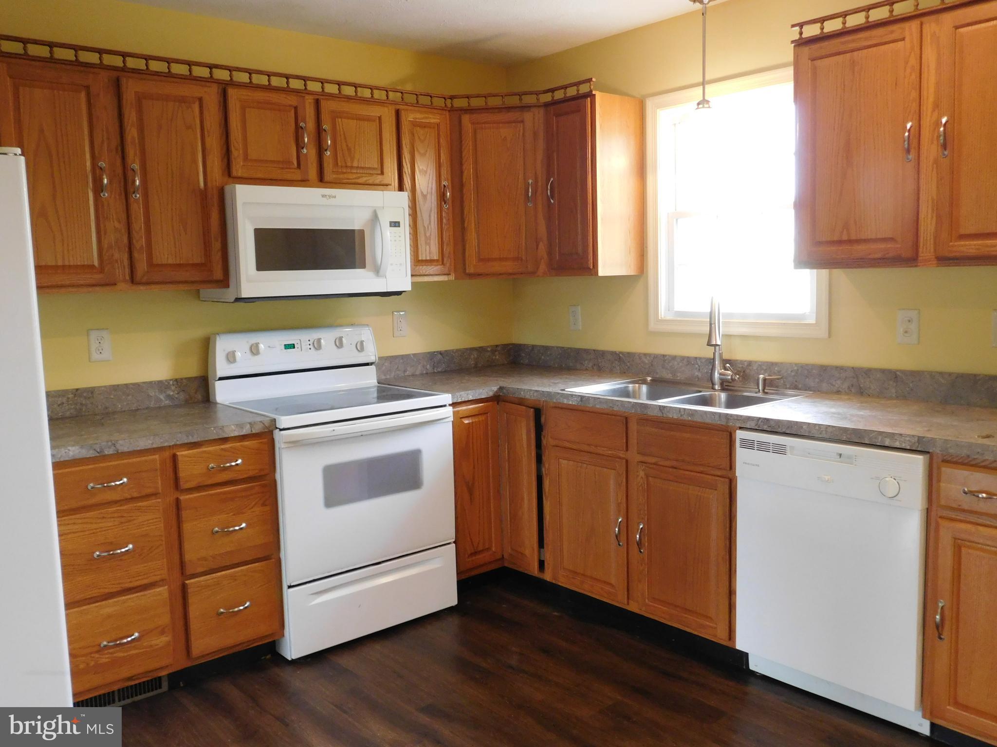 ORCHARD HILL ESTATES - Residential