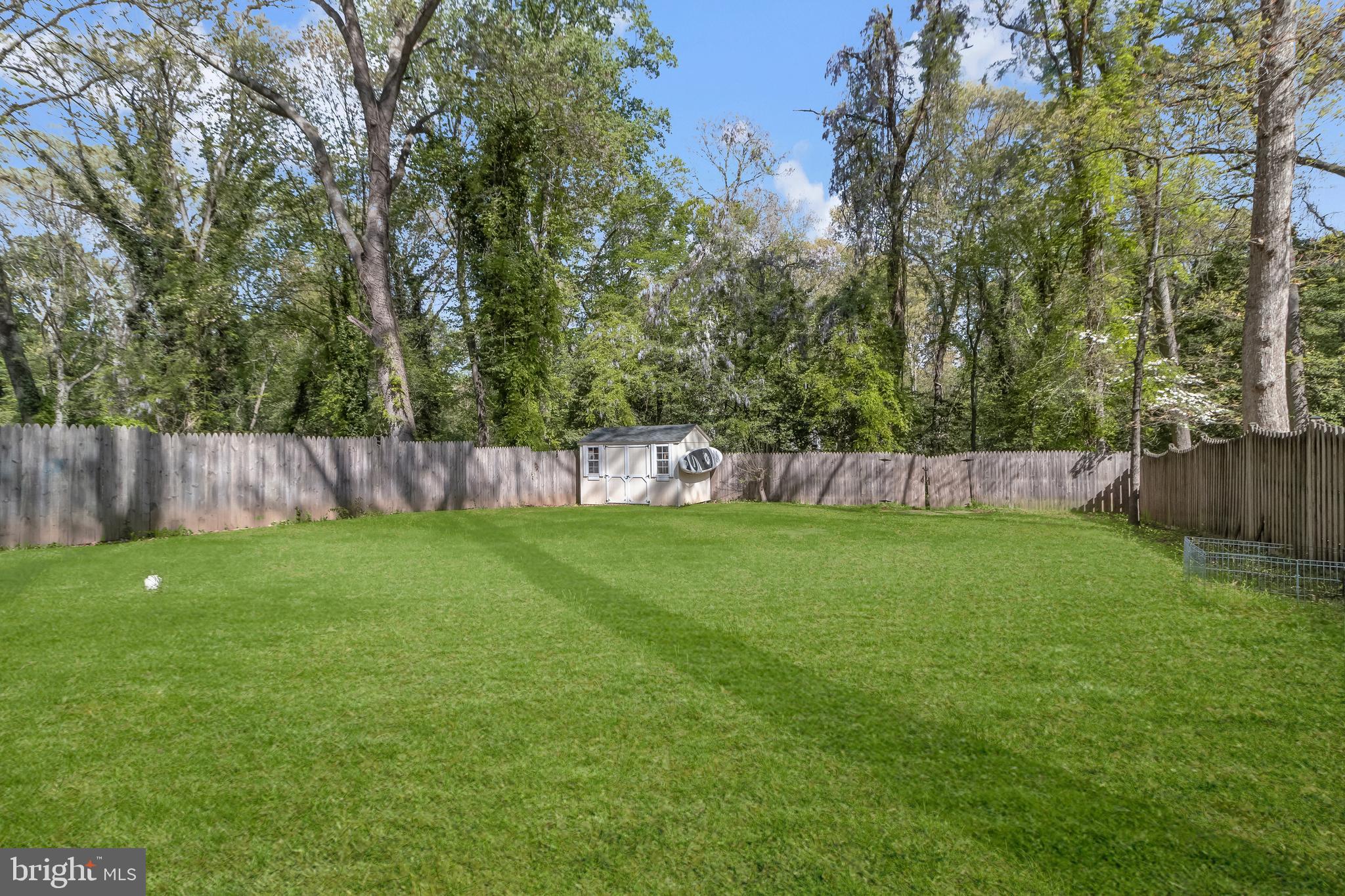 SUNRISE BEACH - Residential