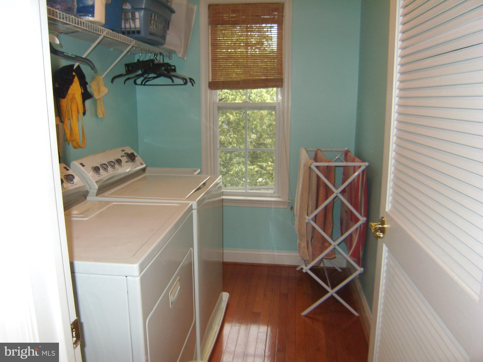 WILTSHIRE WALK - Residential Lease