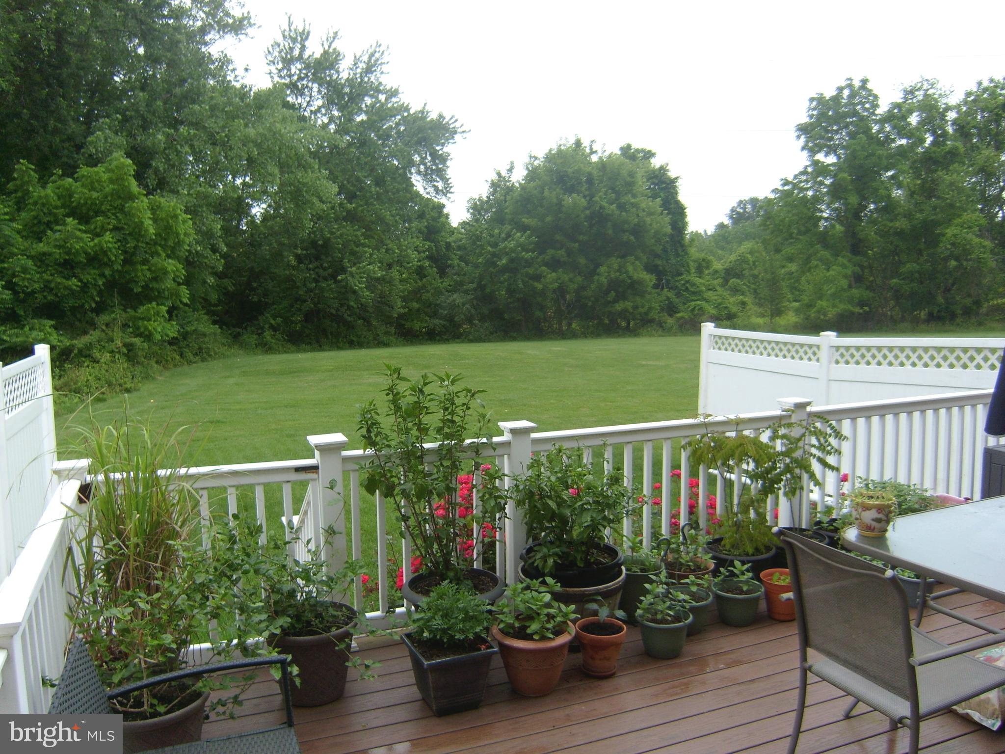 WILTSHIRE WALK - Residential Lease