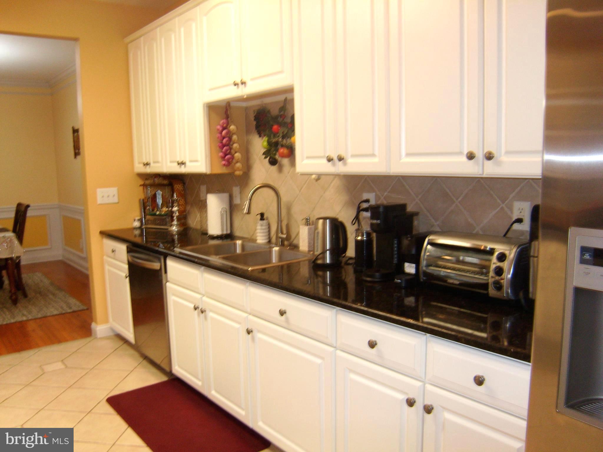 WILTSHIRE WALK - Residential Lease