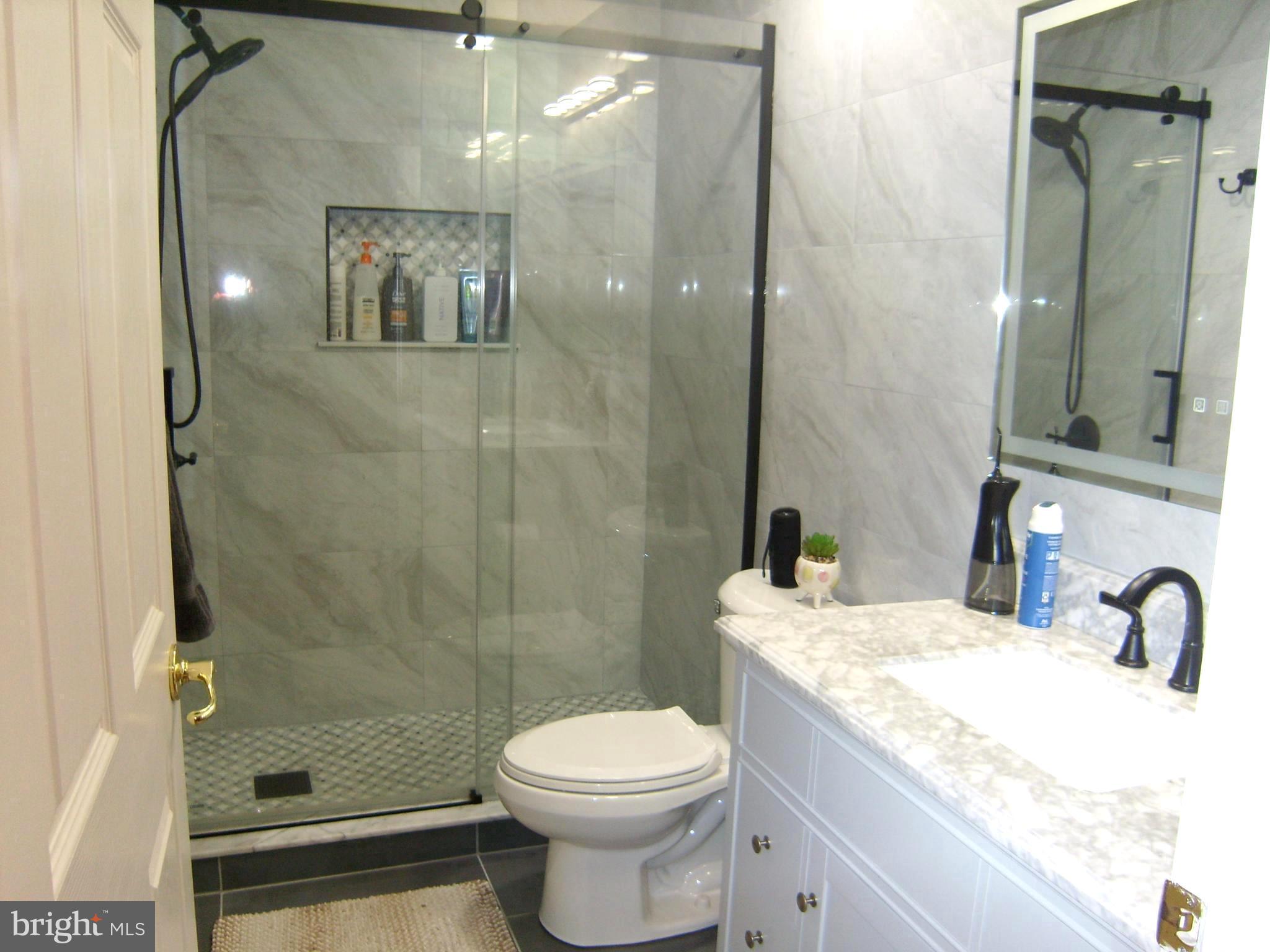 WILTSHIRE WALK - Residential Lease