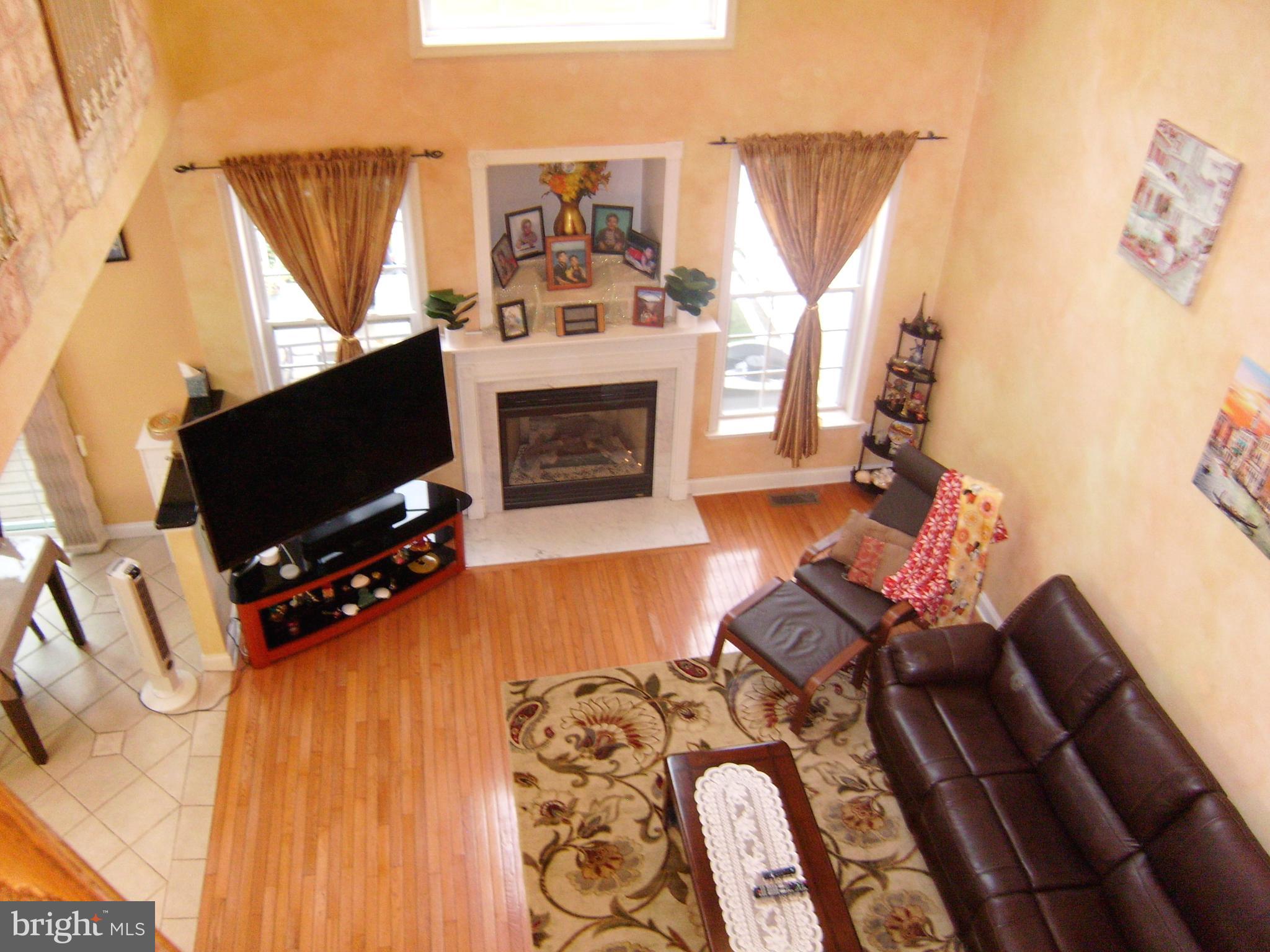 WILTSHIRE WALK - Residential Lease