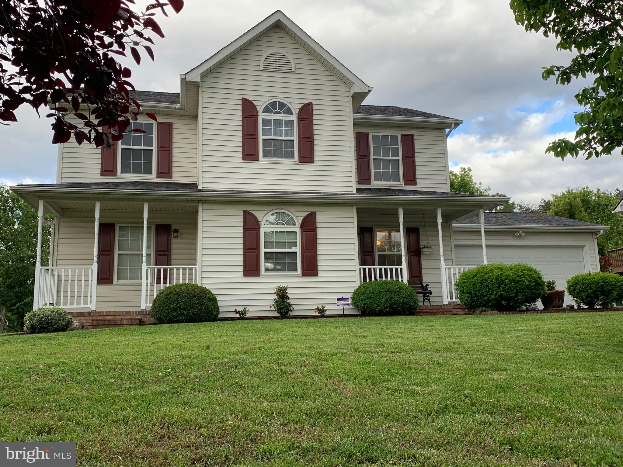 RUFFIN'S POND - Residential