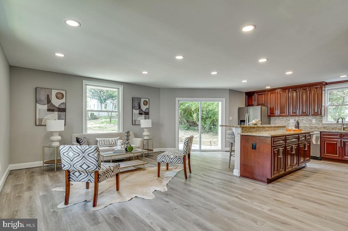 MT RAINIER - Residential