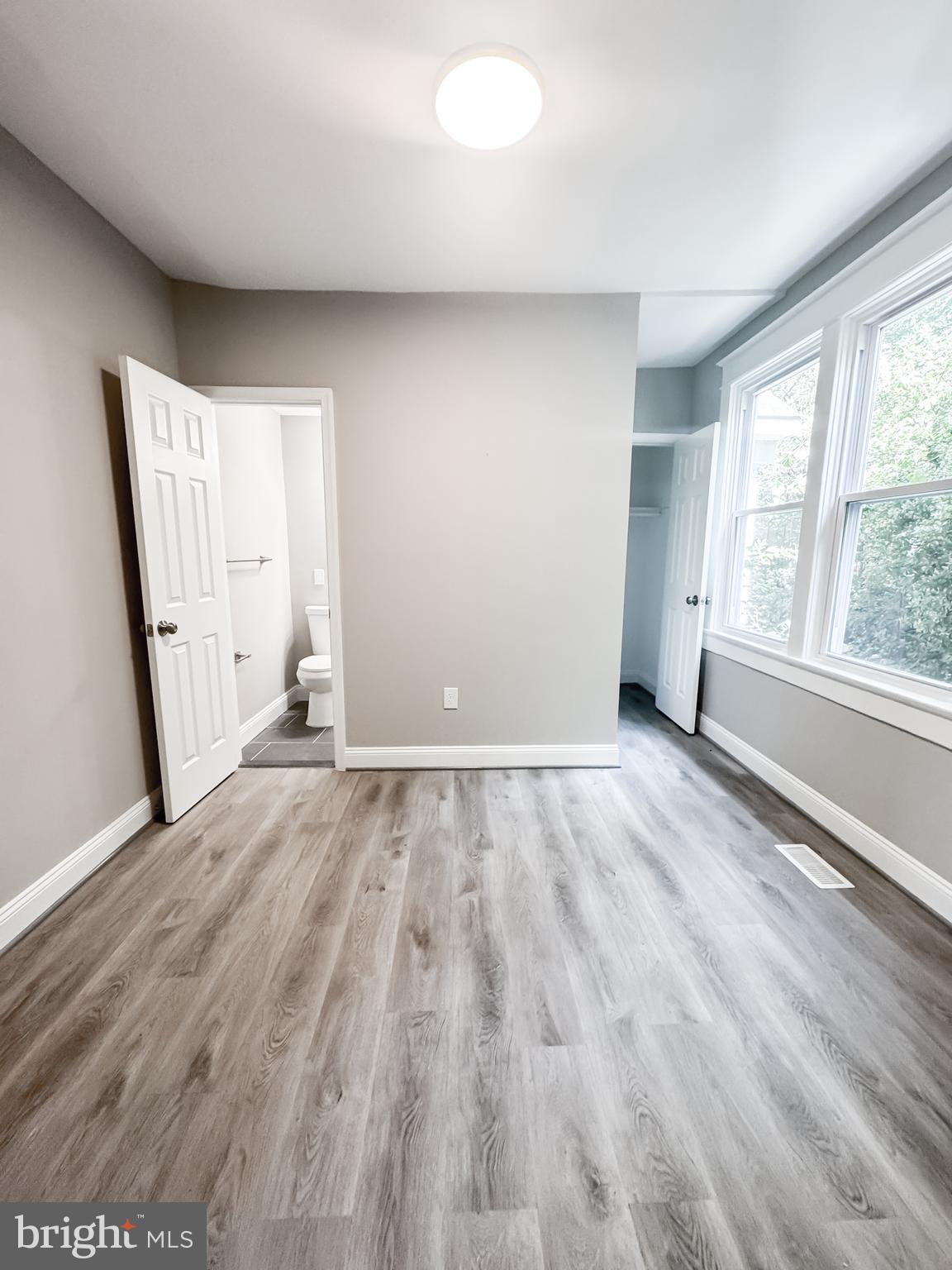 MT RAINIER - Residential