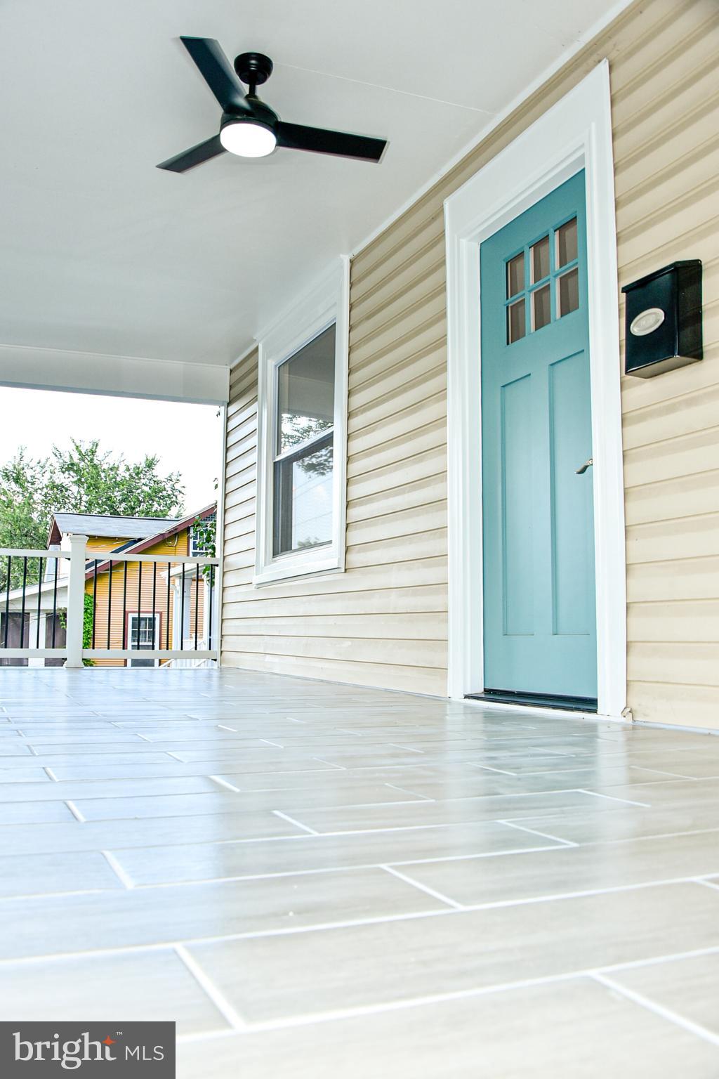 MT RAINIER - Residential